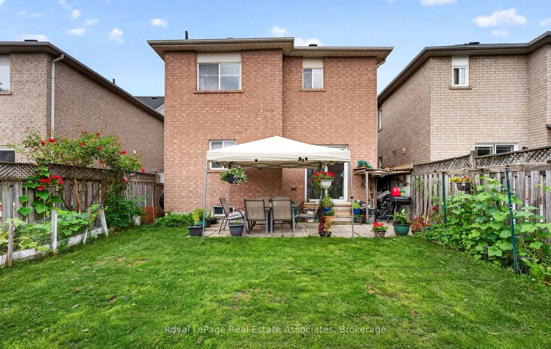 Photo 50 of 43 Hillsburgh Drive, Brampton, Fletcher's Meadow — HOMEH