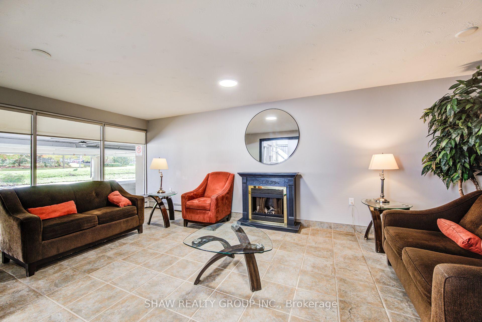 Photo 5 of Unit 505, 58 Bridgeport Road, Waterloo, Beechwood/University — HOMEH