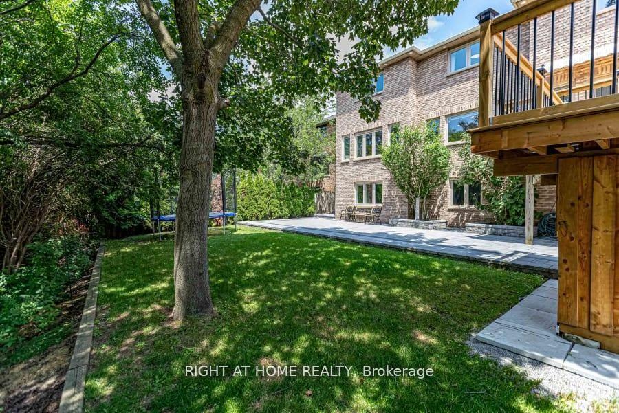 Photo 47 of 35 Harmony Hill Crescent, Richmond Hill, Mill Pond — HOMEH