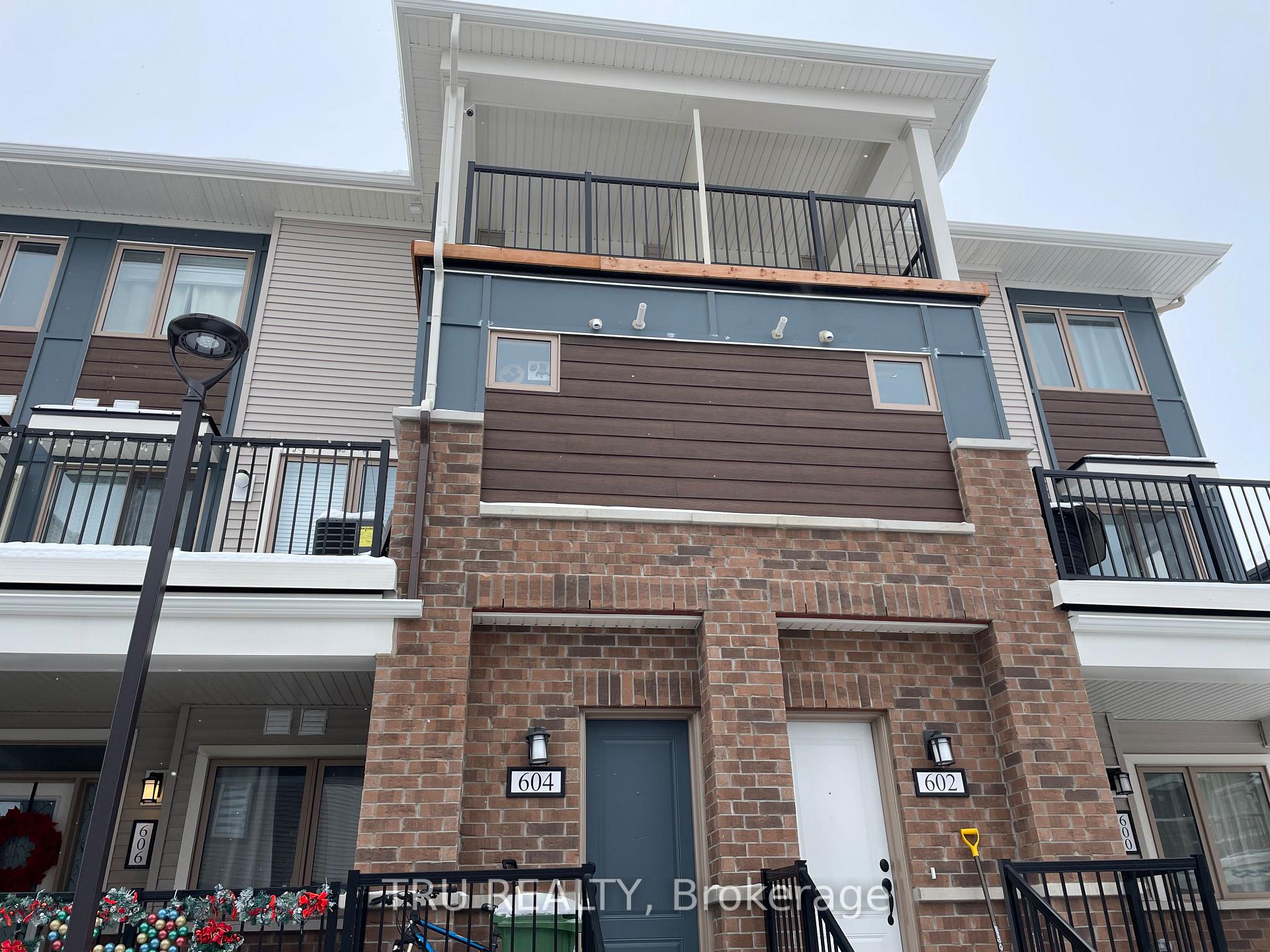 Photo 1 of 604 Lapland Terrace, Ottawa, Kanata - Emerald Meadows/Trailwest — HOMEH