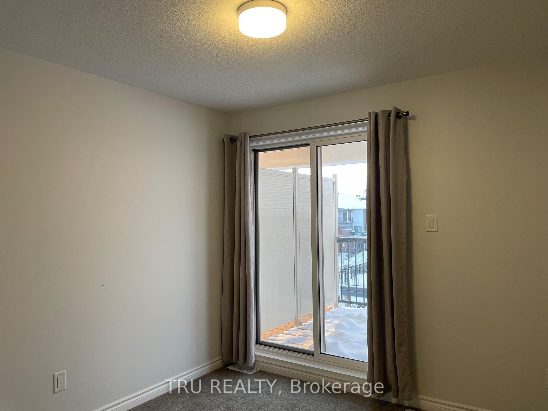 Photo 22 of 604 Lapland Terrace, Ottawa, Kanata - Emerald Meadows/Trailwest — HOMEH