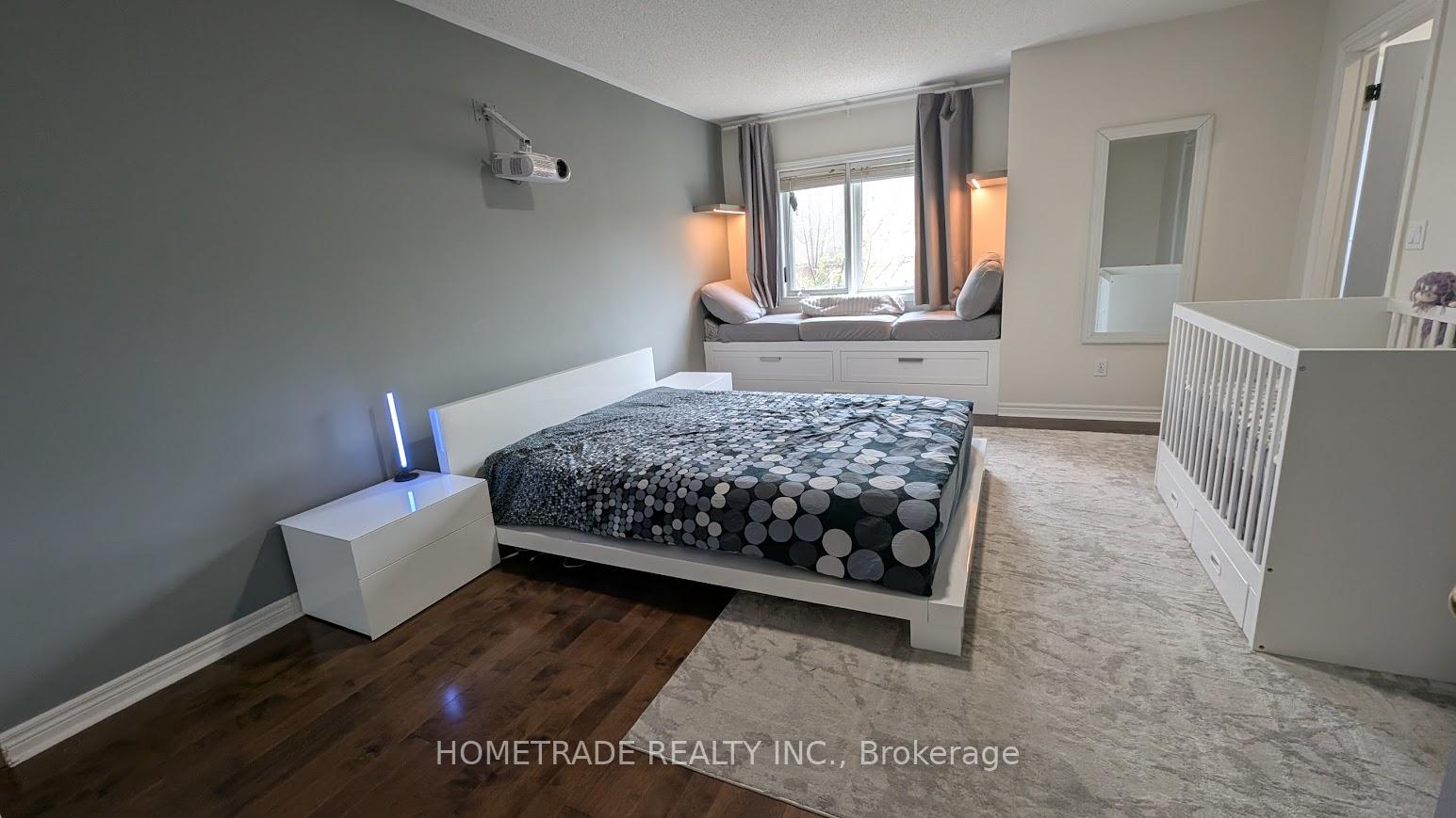 Photo 12 of 231 Denise Circle, Newmarket, Summerhill Estates — HOMEH
