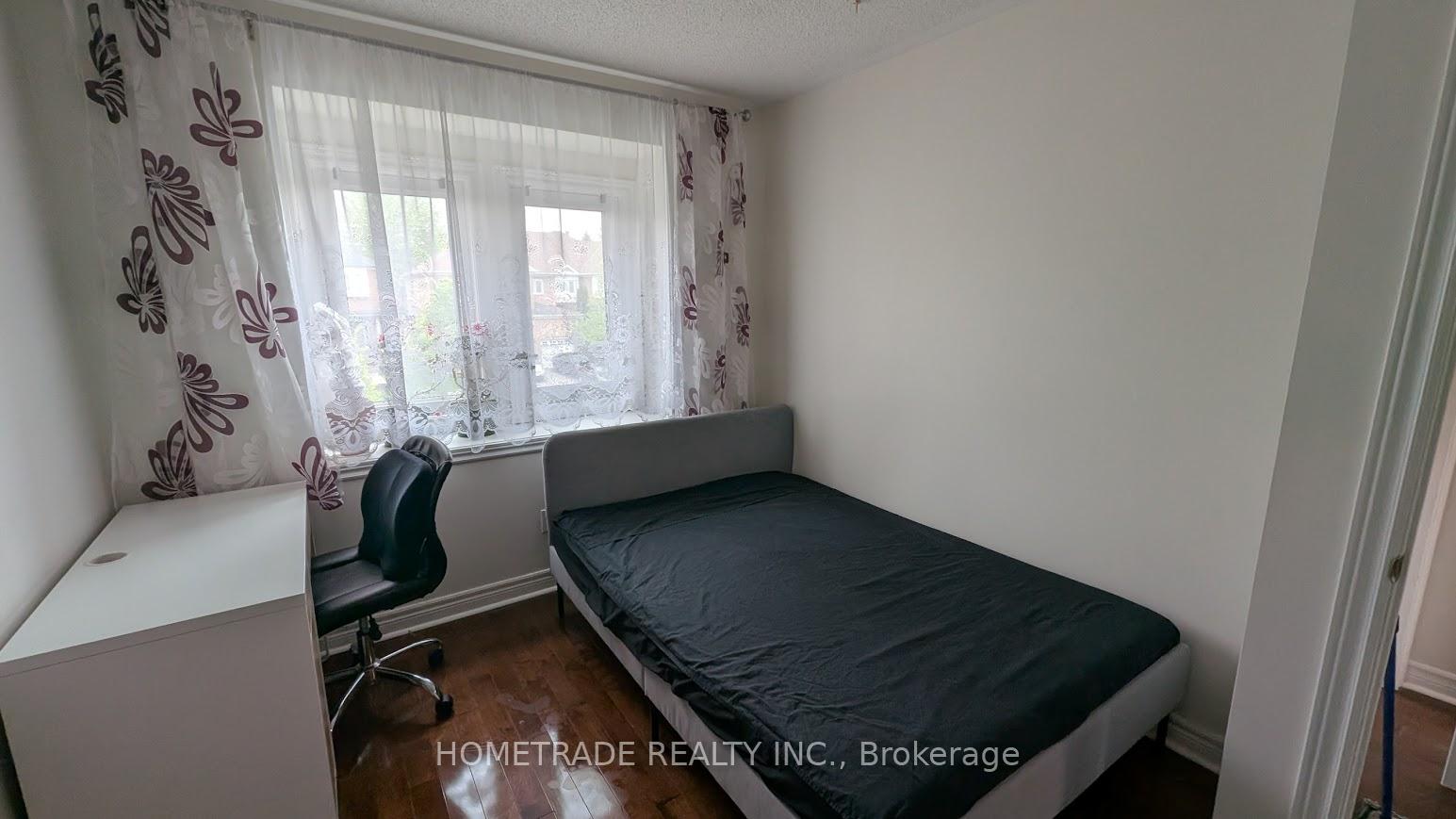 Photo 23 of 231 Denise Circle, Newmarket, Summerhill Estates — HOMEH