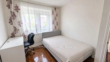 Photo 16 of 231 Denise Circle, Newmarket, Summerhill Estates — HOMEH