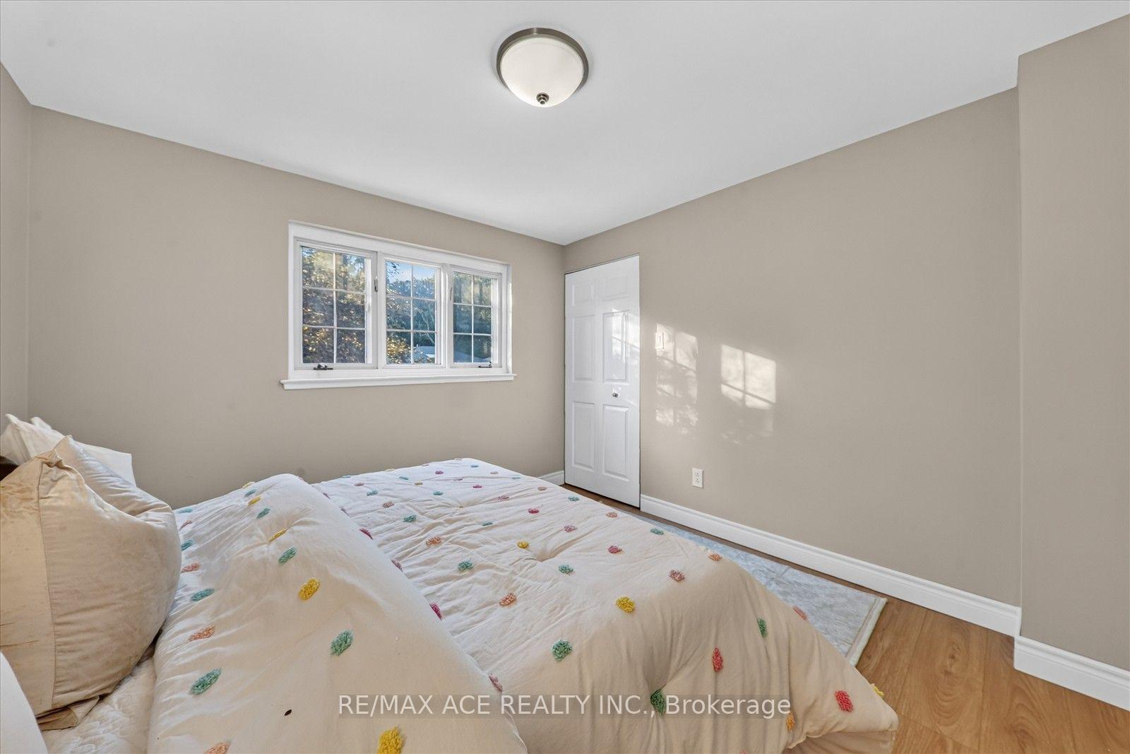 Photo 17 of 21 Sir Raymond Drive, Scarborough, Guildwood — HOMEH
