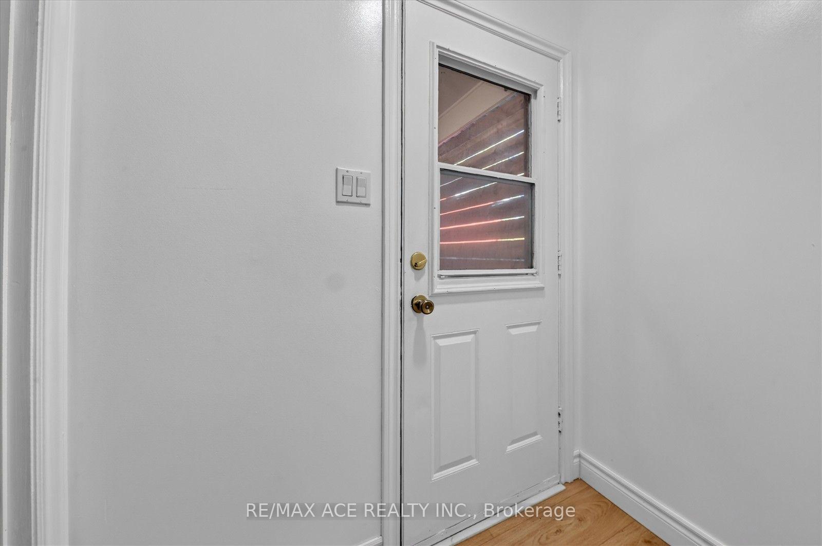 Photo 35 of 21 Sir Raymond Drive, Scarborough, Guildwood — HOMEH