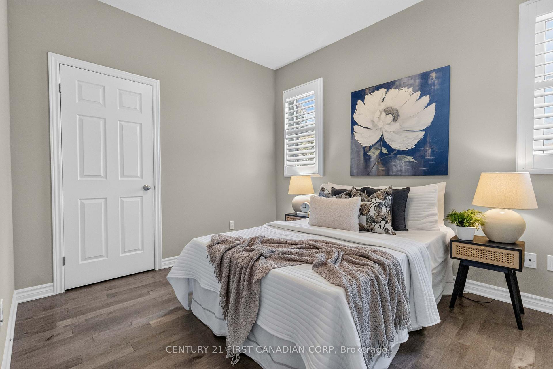 Photo 15 of 3183 Pincombe Drive, London, South W — HOMEH