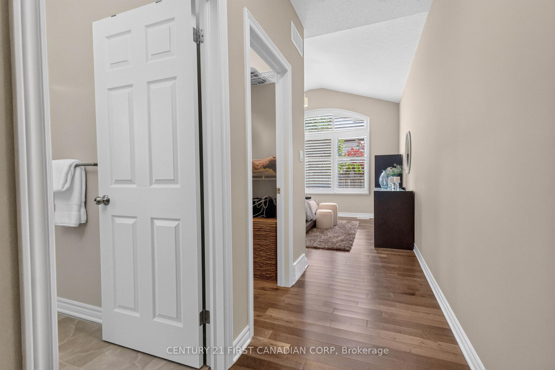 Photo 19 of 3183 Pincombe Drive, London, South W — HOMEH
