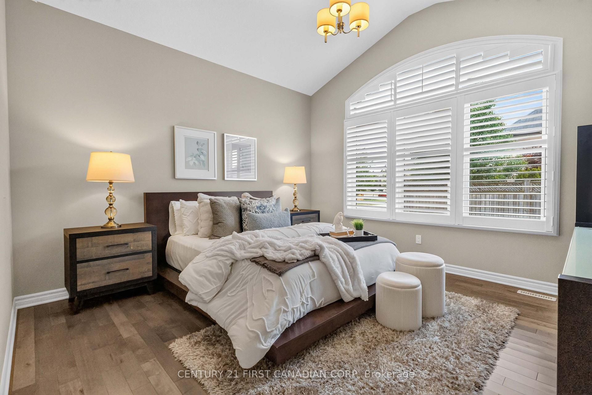 Photo 20 of 3183 Pincombe Drive, London, South W — HOMEH