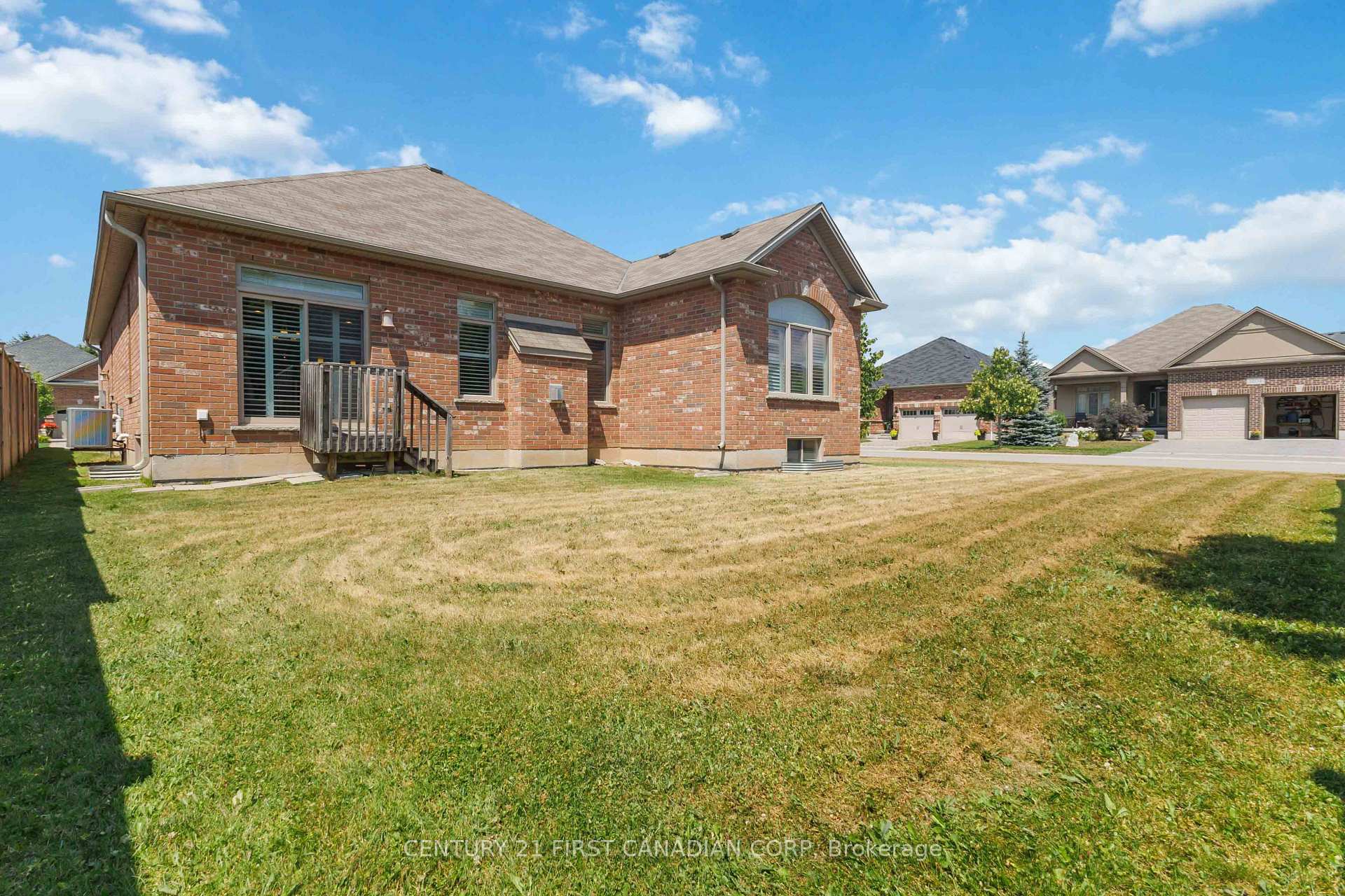 Photo 28 of 3183 Pincombe Drive, London, South W — HOMEH