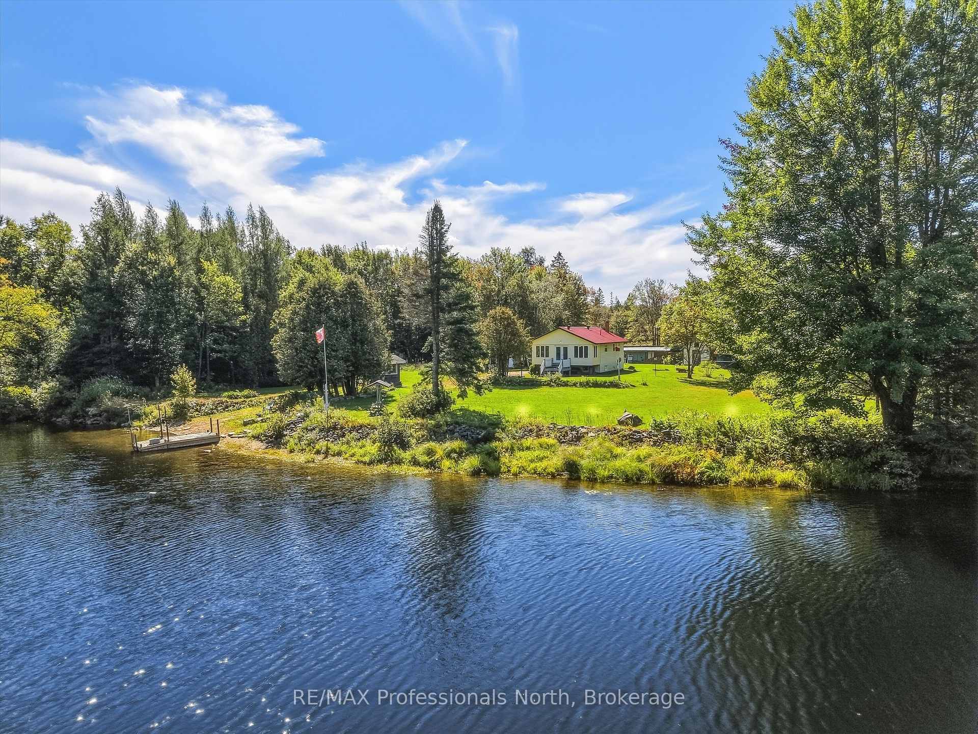 Photo 4 of 1035 Sherwood Forest Road, Bracebridge — HOMEH