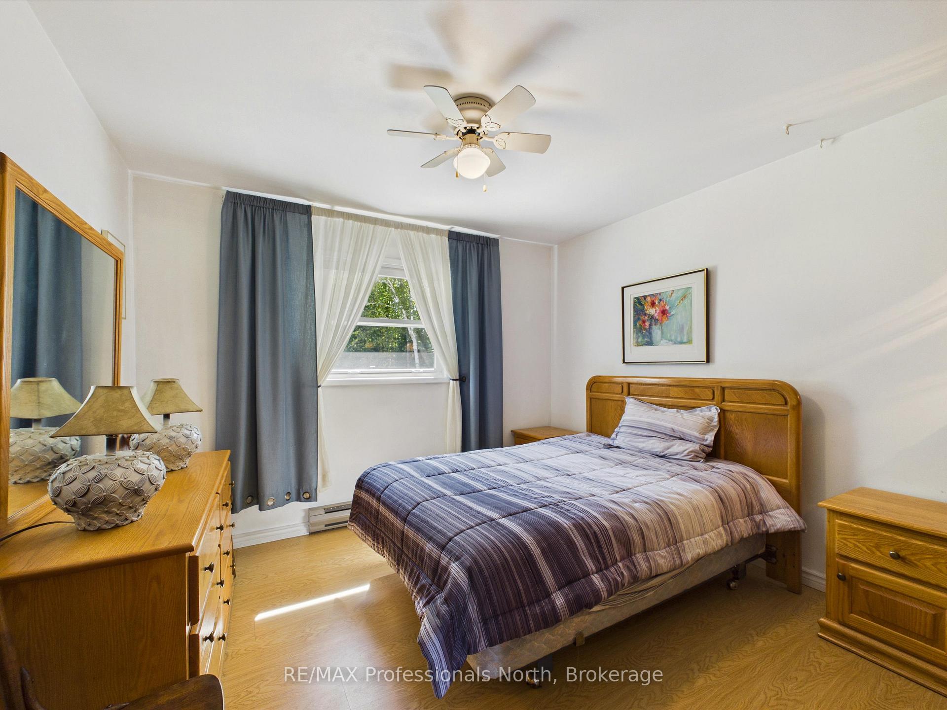 Photo 21 of 1035 Sherwood Forest Road, Bracebridge — HOMEH