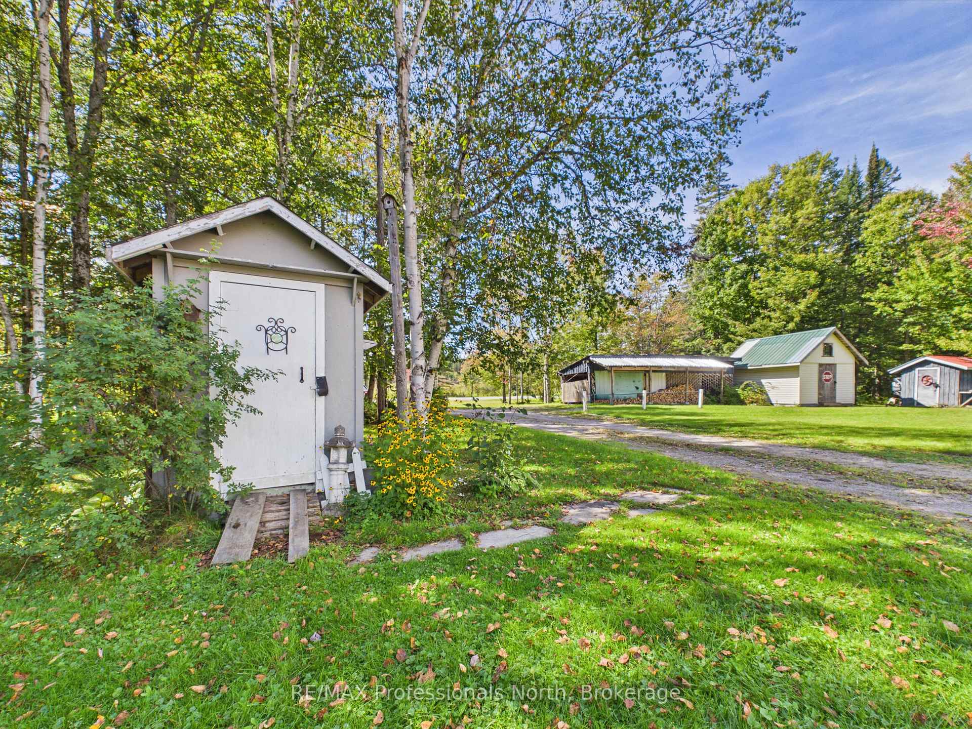 Photo 36 of 1035 Sherwood Forest Road, Bracebridge — HOMEH