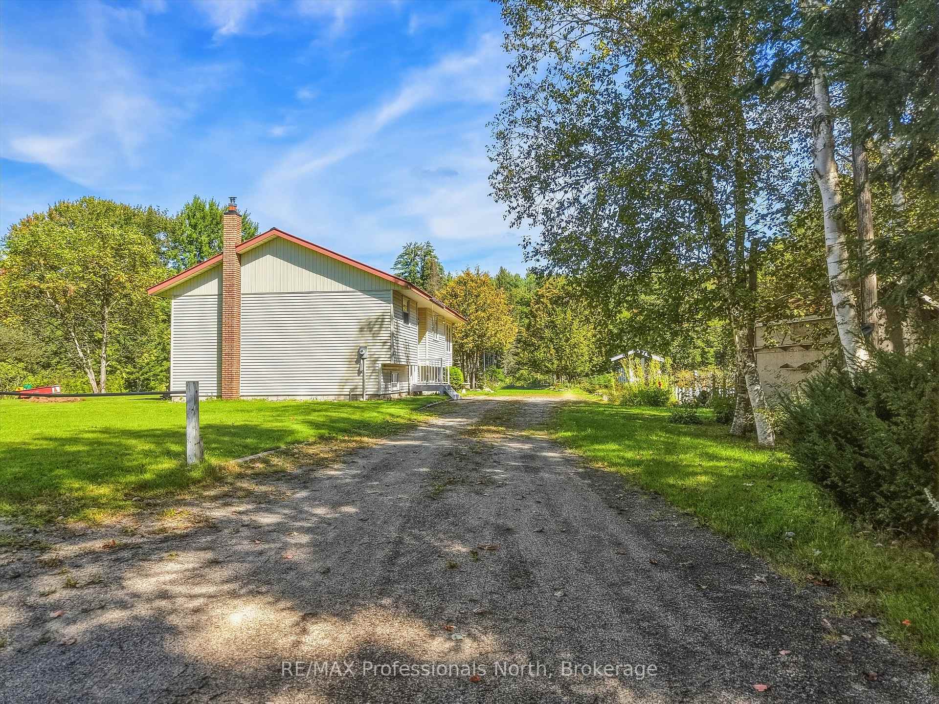 Photo 38 of 1035 Sherwood Forest Road, Bracebridge — HOMEH