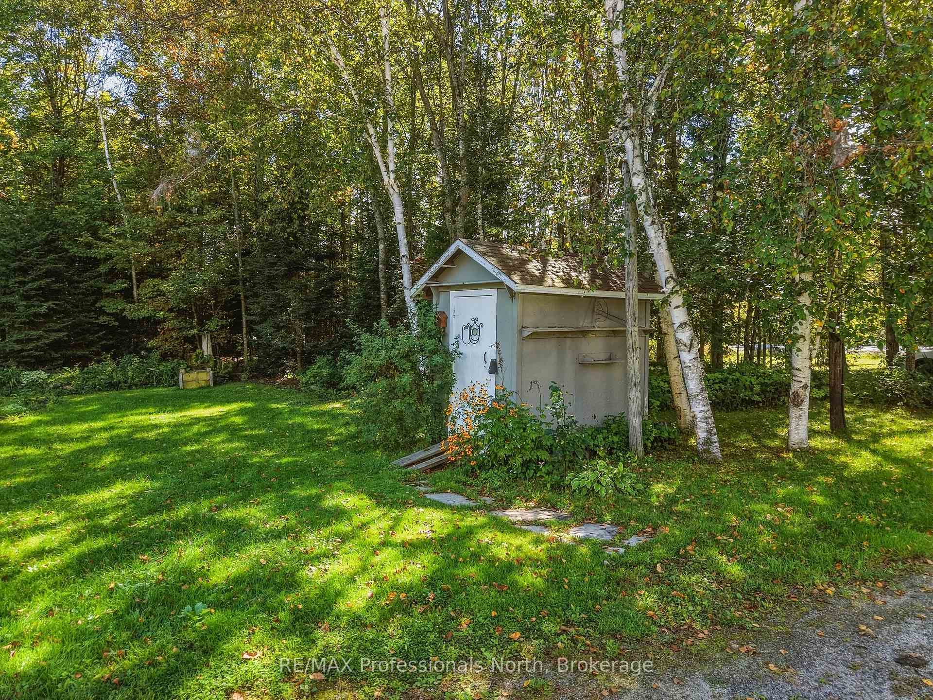 Photo 42 of 1035 Sherwood Forest Road, Bracebridge — HOMEH