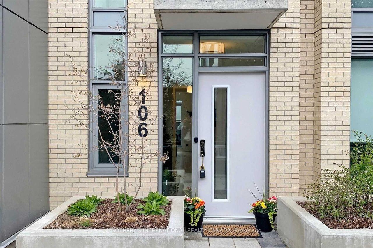Front of Unit 106, 120 Parliament Street