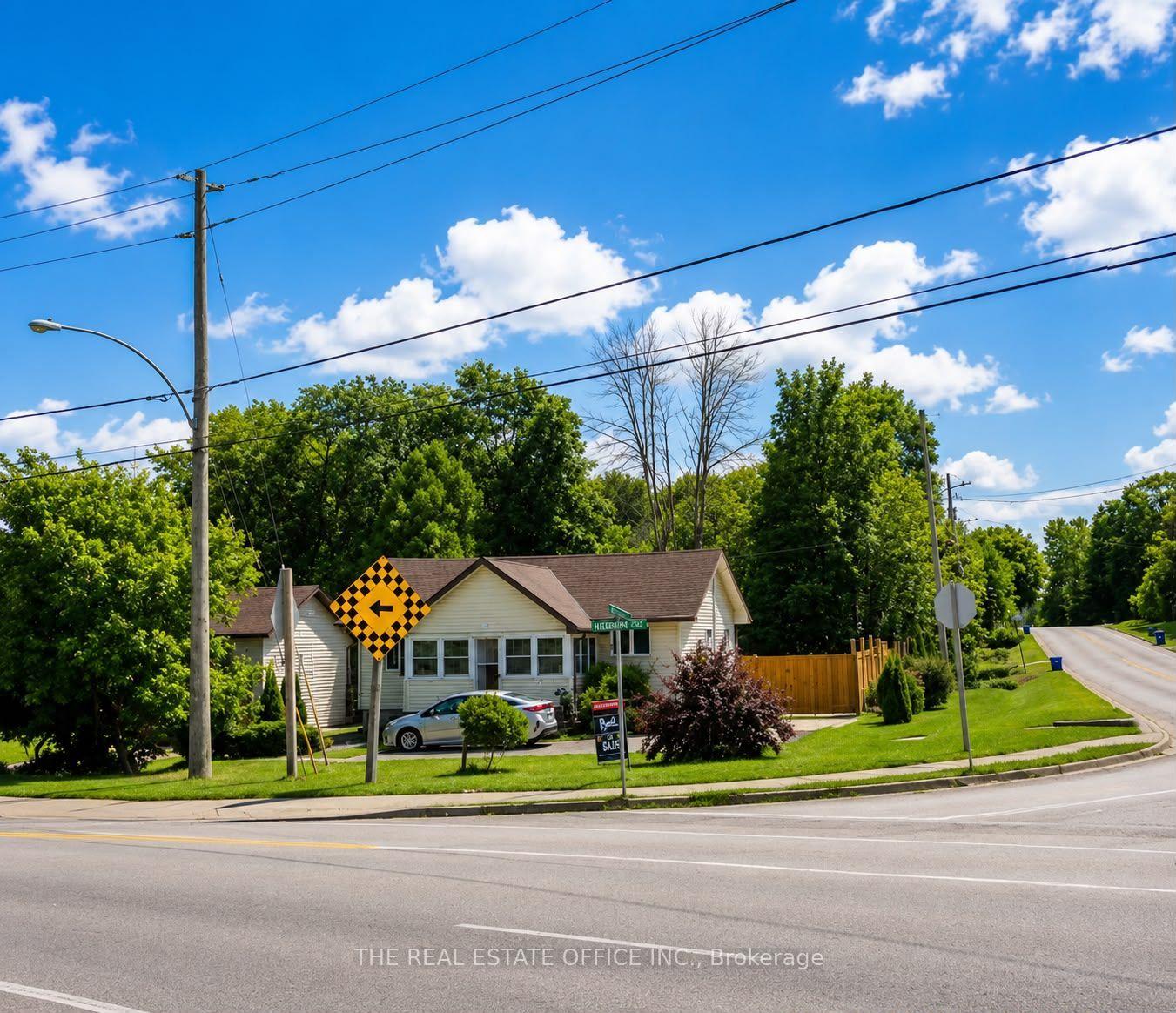 Photo of 265 Pasadena Drive