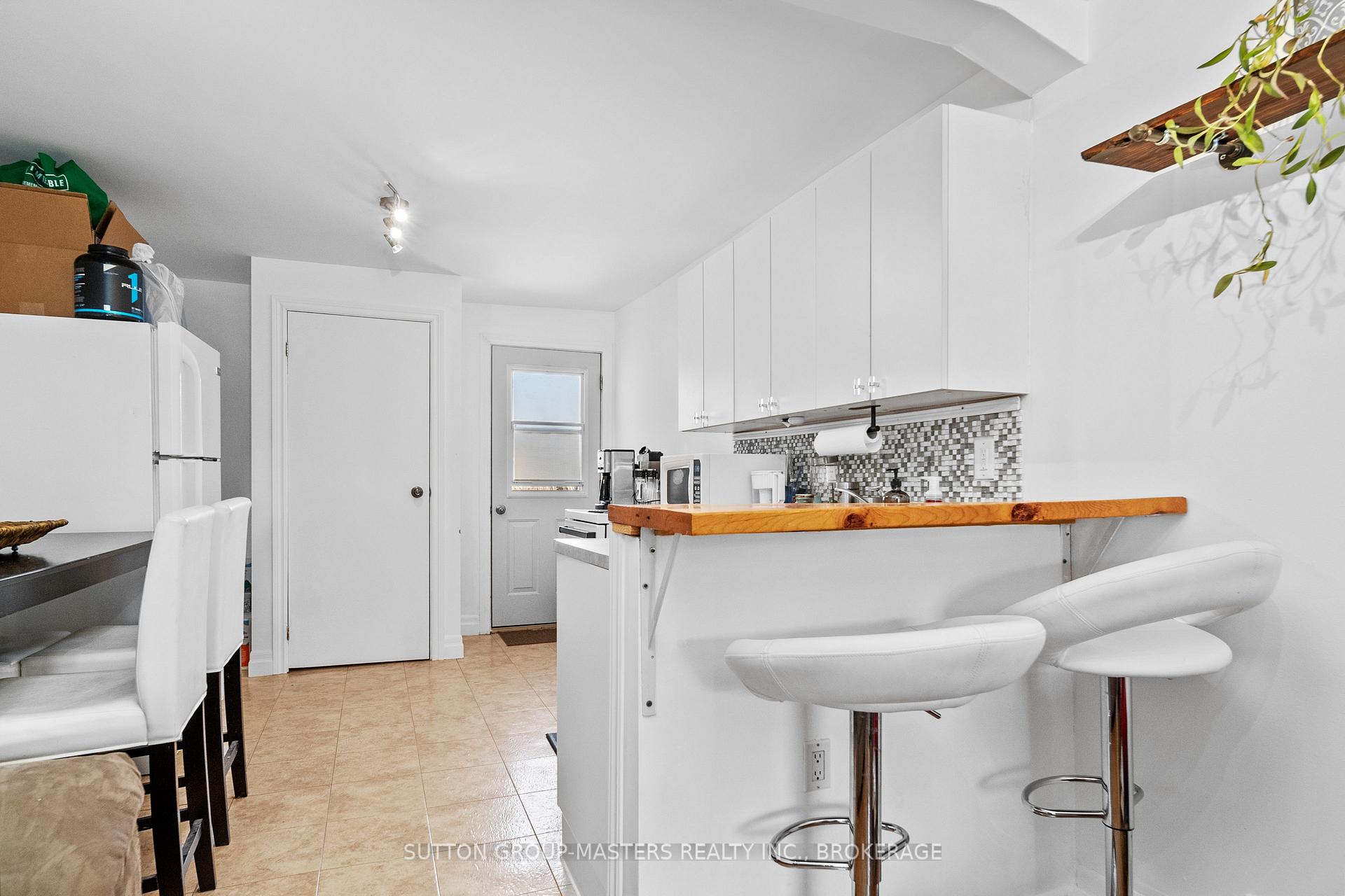 Photo 5 of 143-145 Ordnance Street, Kingston, East of Sir John A. Blvd — HOMEH