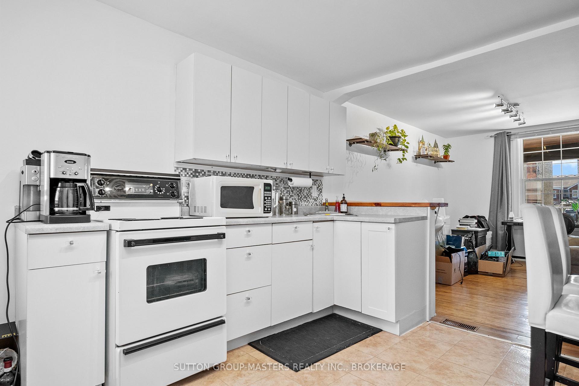 Photo 6 of 143-145 Ordnance Street, Kingston, East of Sir John A. Blvd — HOMEH