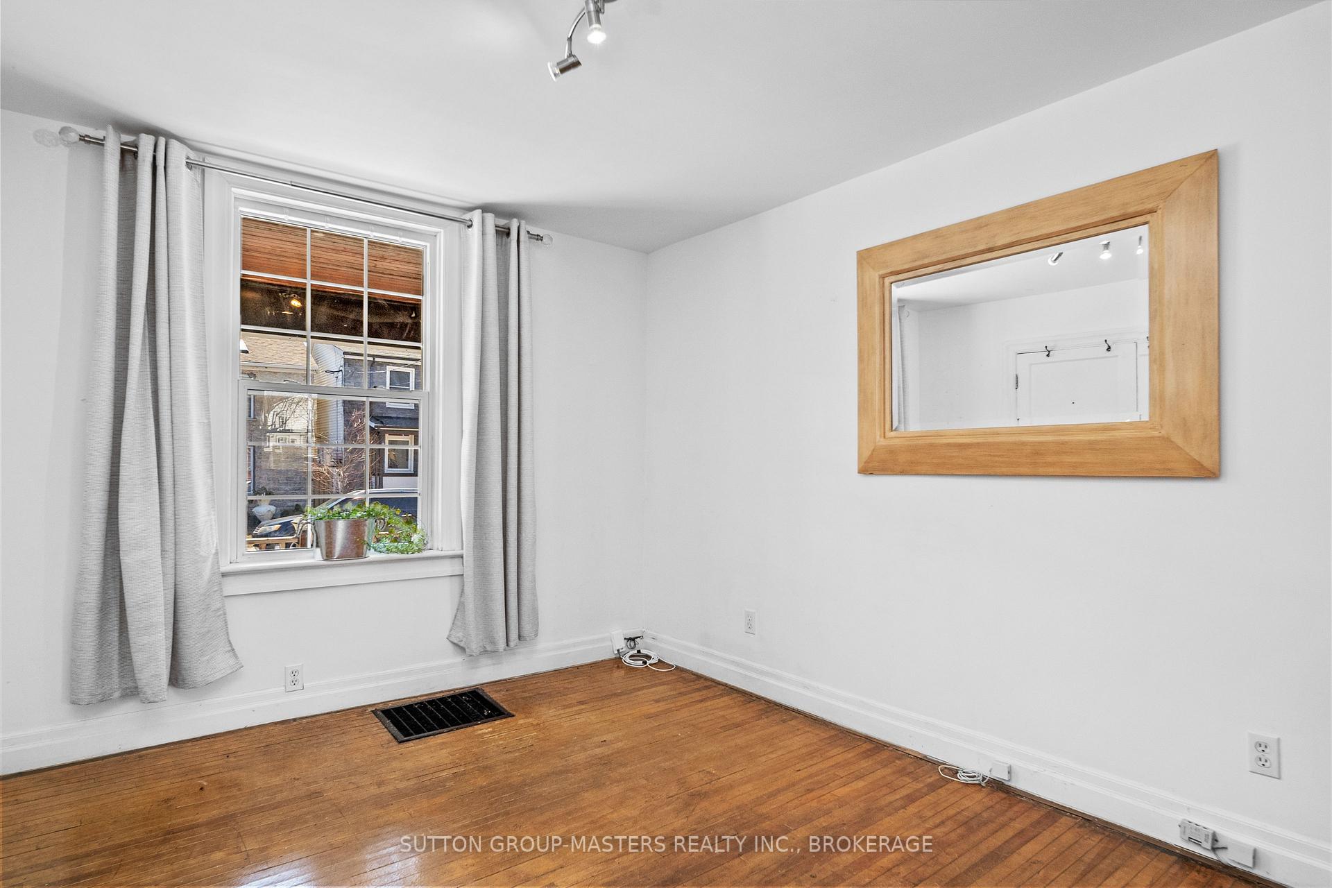 Photo 26 of 143-145 Ordnance Street, Kingston, East of Sir John A. Blvd — HOMEH