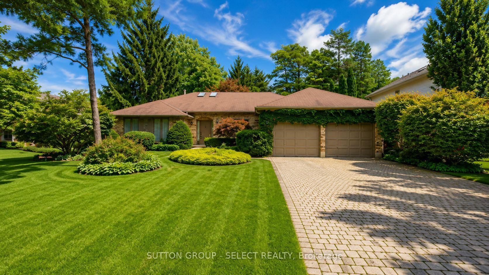 Photo 1 of 34 Pine Ridge Drive, London, North B — HOMEH