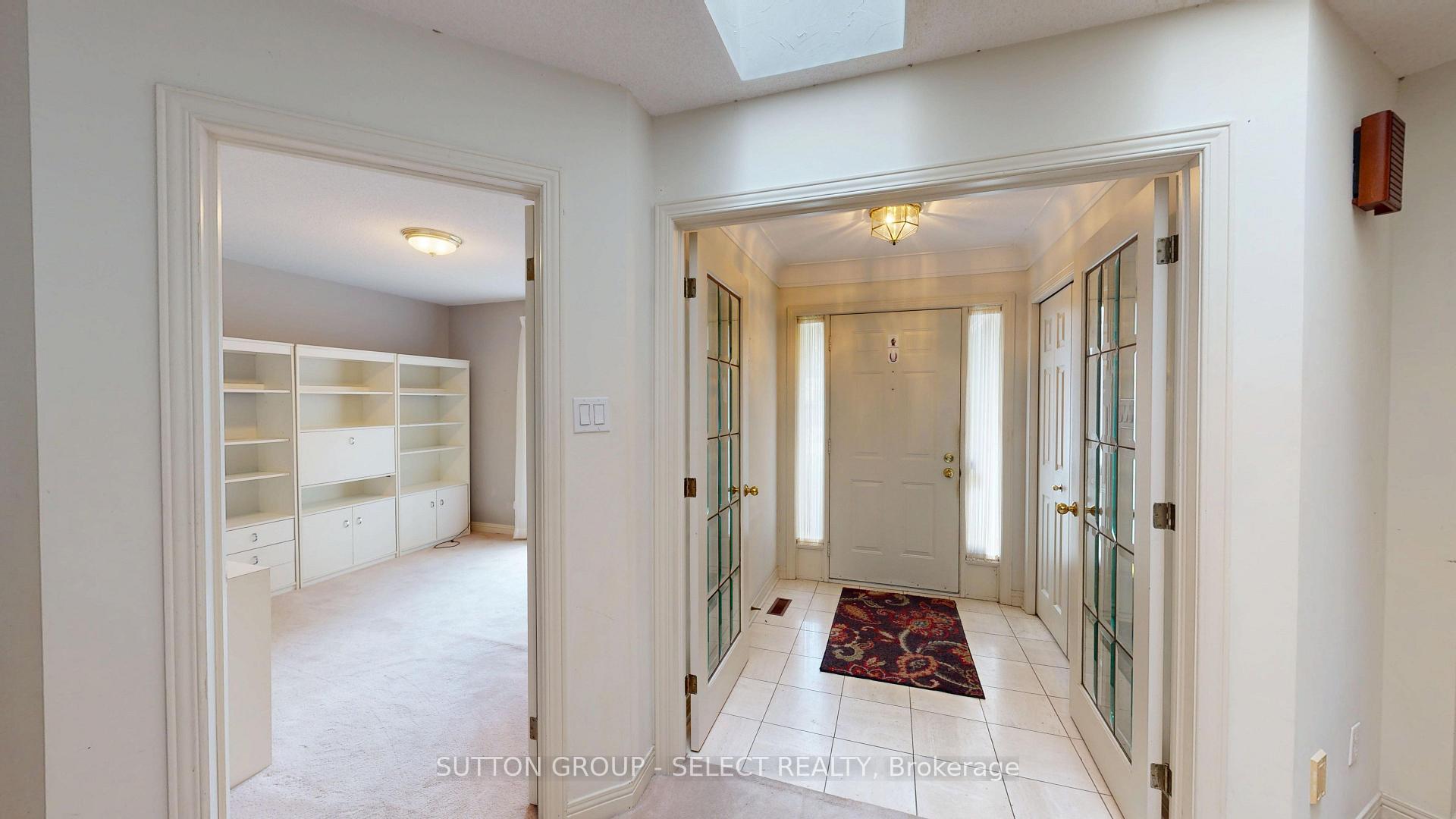 Photo 5 of 34 Pine Ridge Drive, London, North B — HOMEH