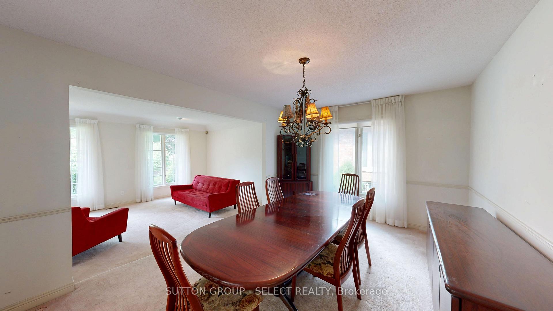 Photo 15 of 34 Pine Ridge Drive, London, North B — HOMEH