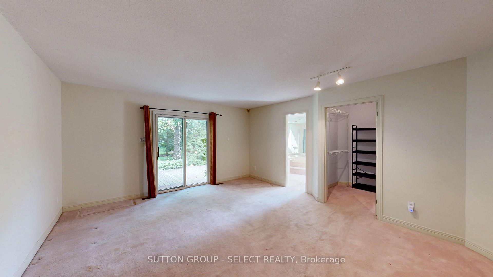 Photo 23 of 34 Pine Ridge Drive, London, North B — HOMEH