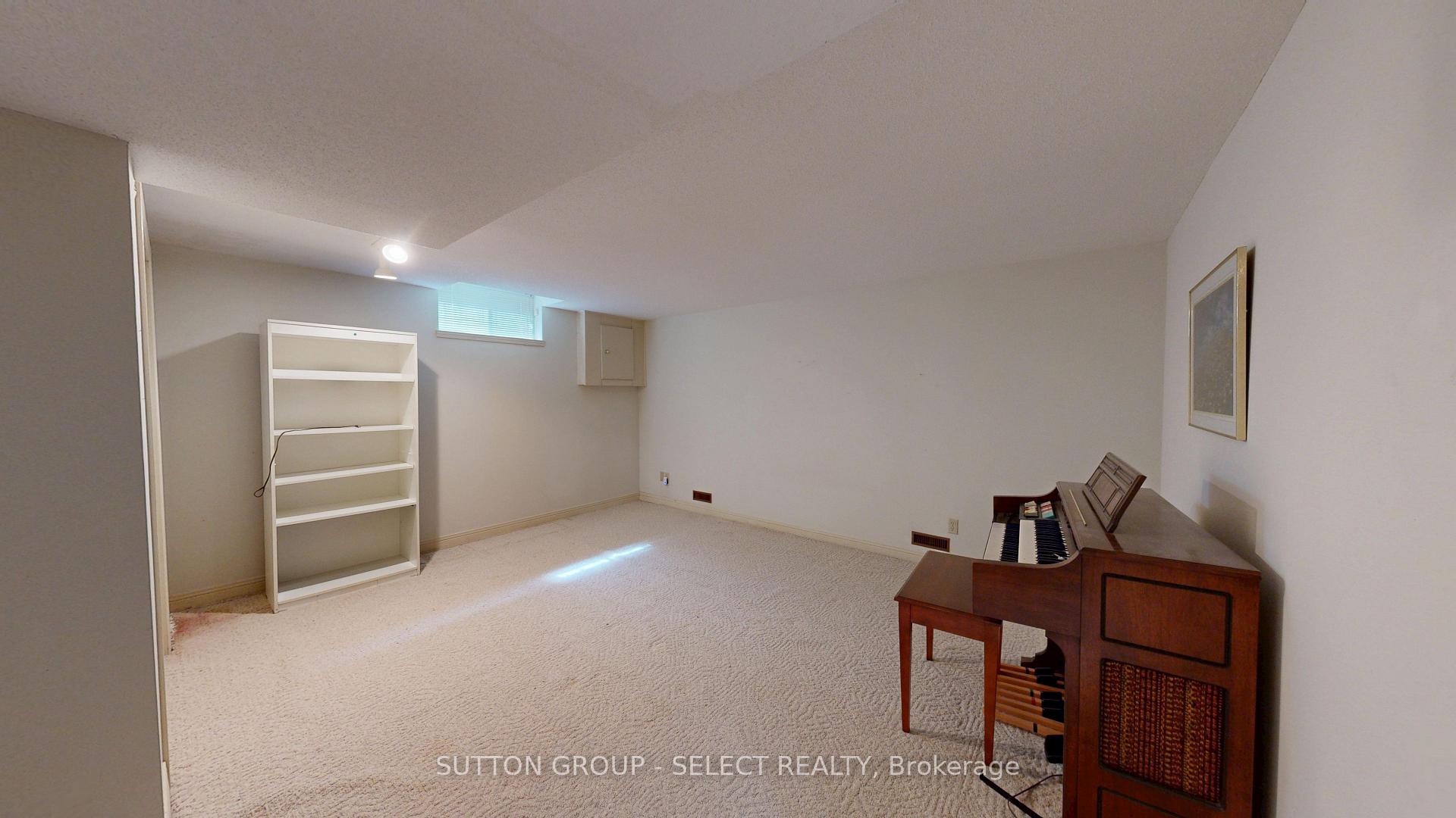 Photo 36 of 34 Pine Ridge Drive, London, North B — HOMEH