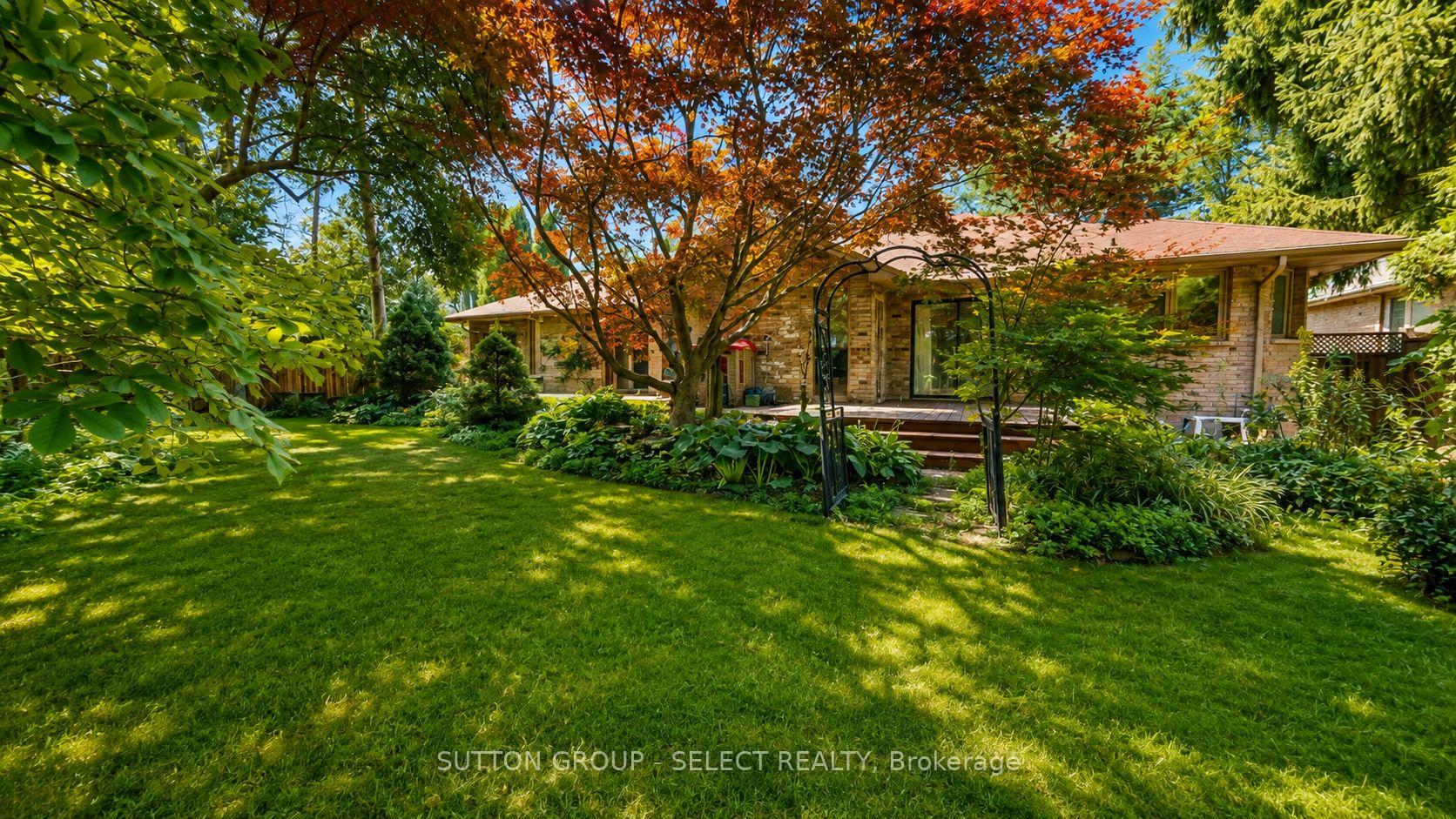 Photo 39 of 34 Pine Ridge Drive, London, North B — HOMEH