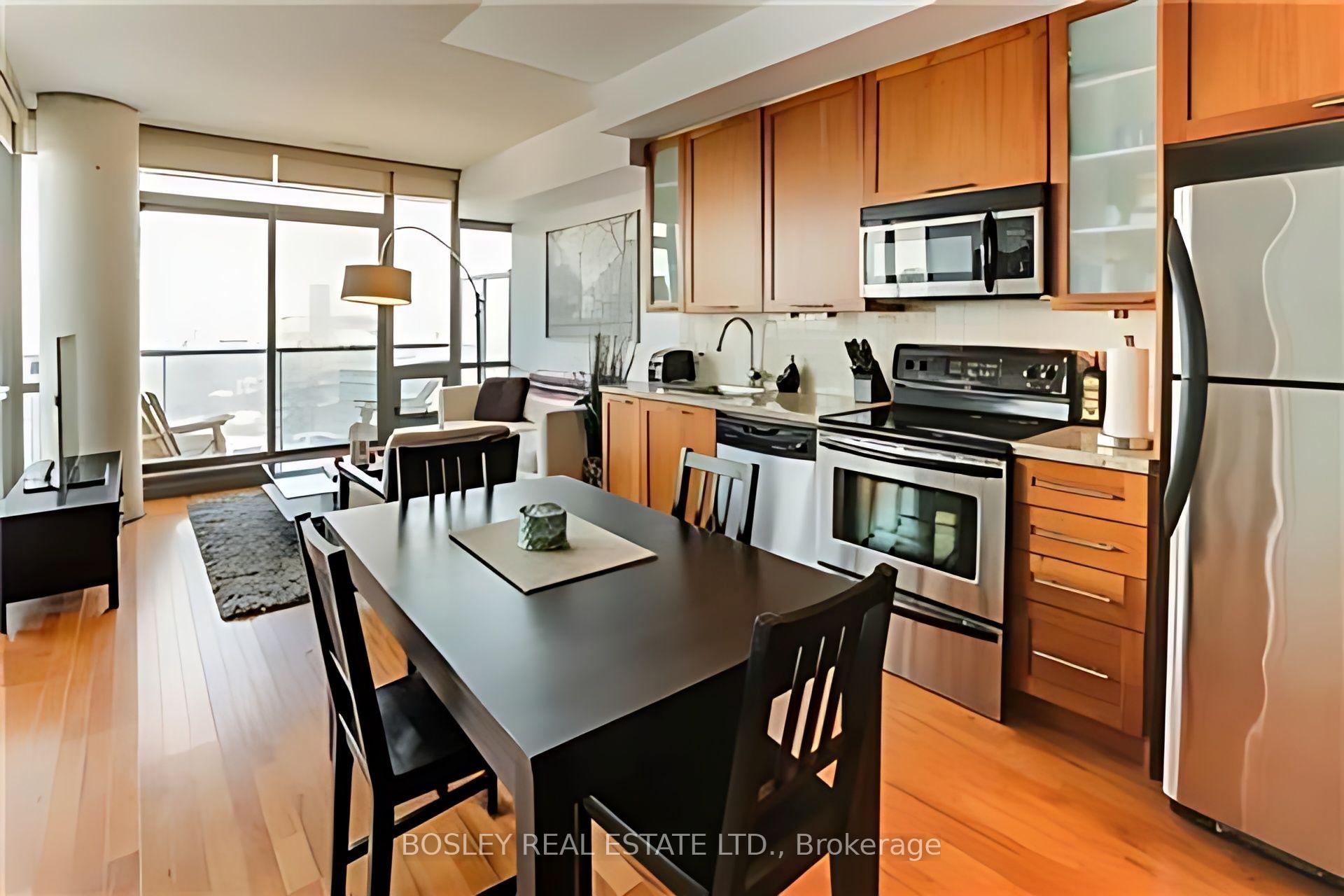 Photo 2 of Unit 1409, 33 Mill Street, Toronto, Waterfront Communities — HOMEH