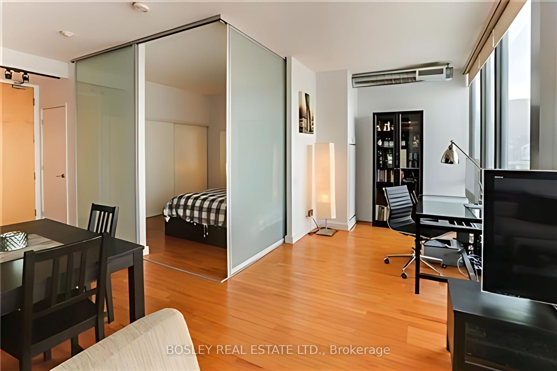 Photo 6 of Unit 1409, 33 Mill Street, Toronto, Waterfront Communities — HOMEH