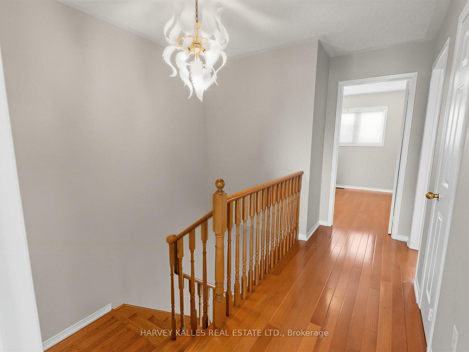 Photo 21 of 40 Blackthorn Drive, Vaughan, Maple — HOMEH