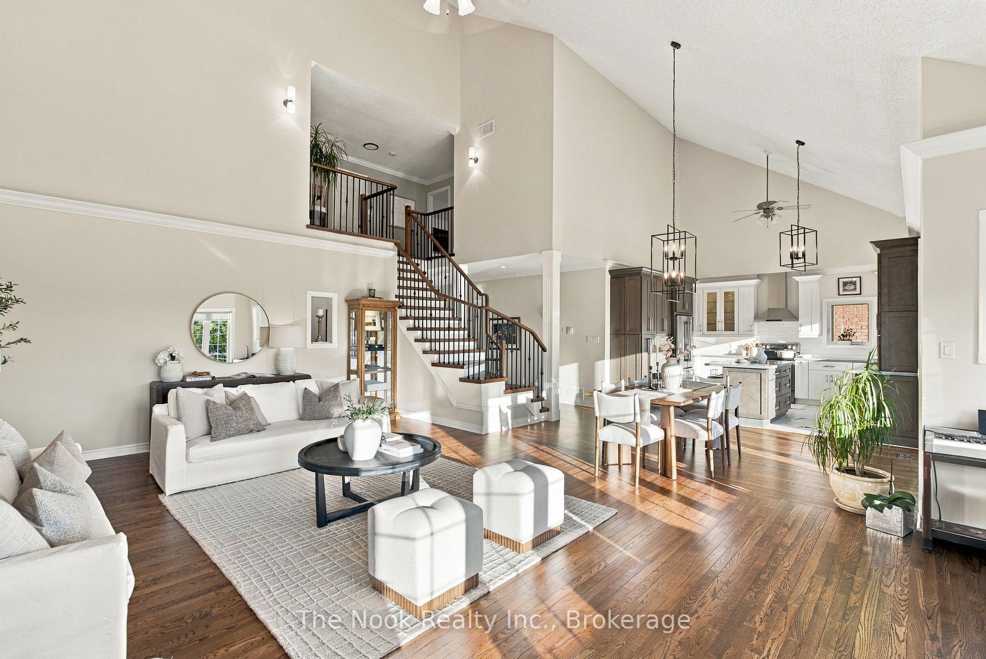 Photo 12 of 70 James Rowe Drive, Whitby, Williamsburg — HOMEH