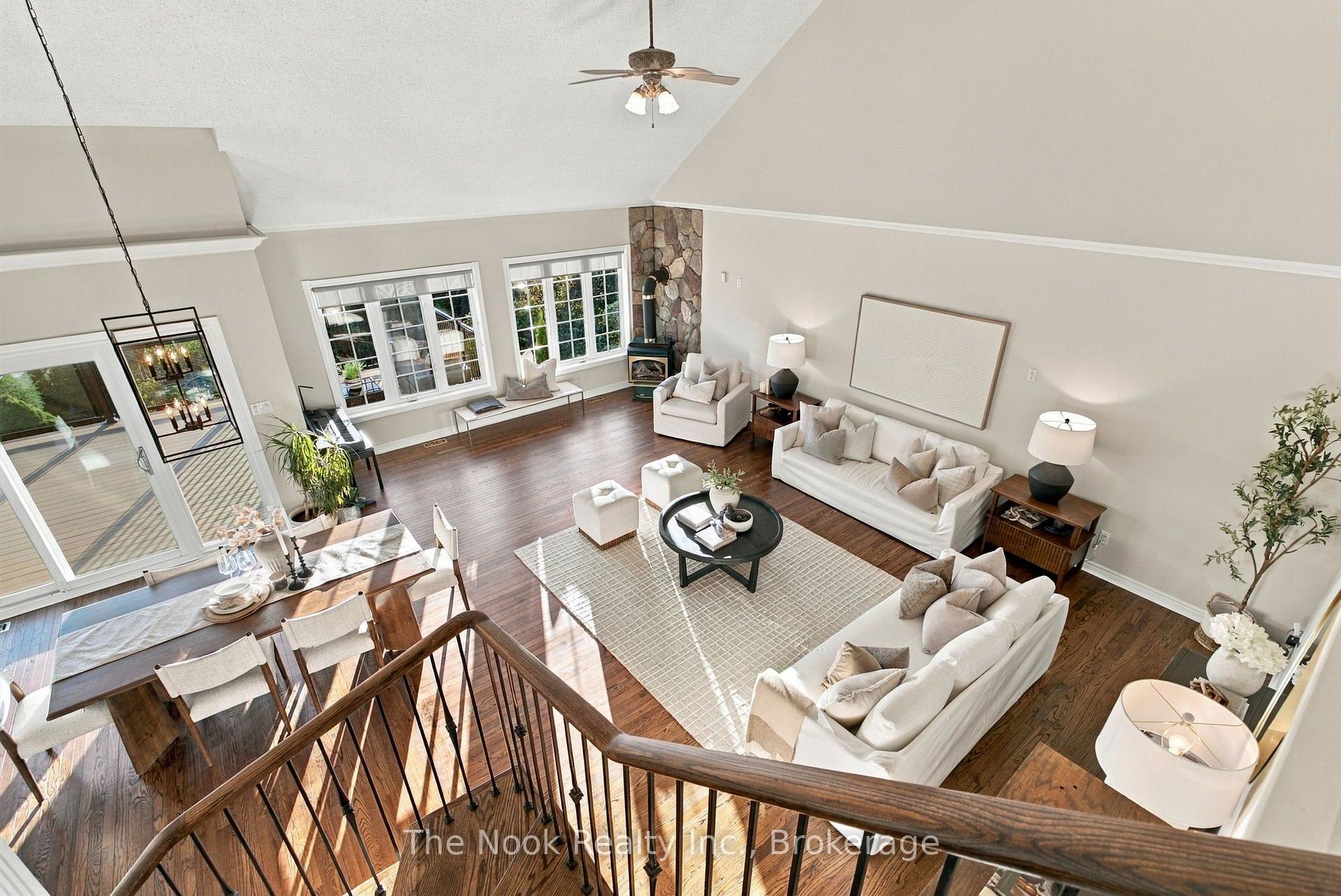Photo 17 of 70 James Rowe Drive, Whitby, Williamsburg — HOMEH