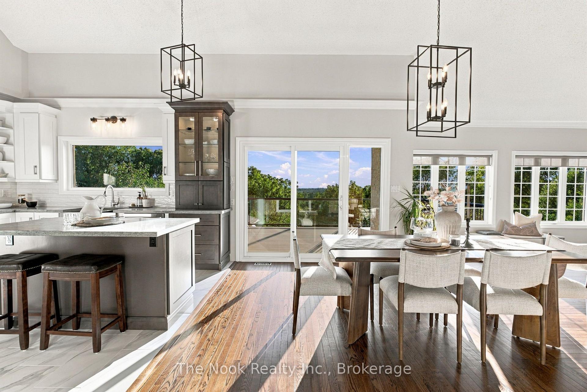 Photo 18 of 70 James Rowe Drive, Whitby, Williamsburg — HOMEH