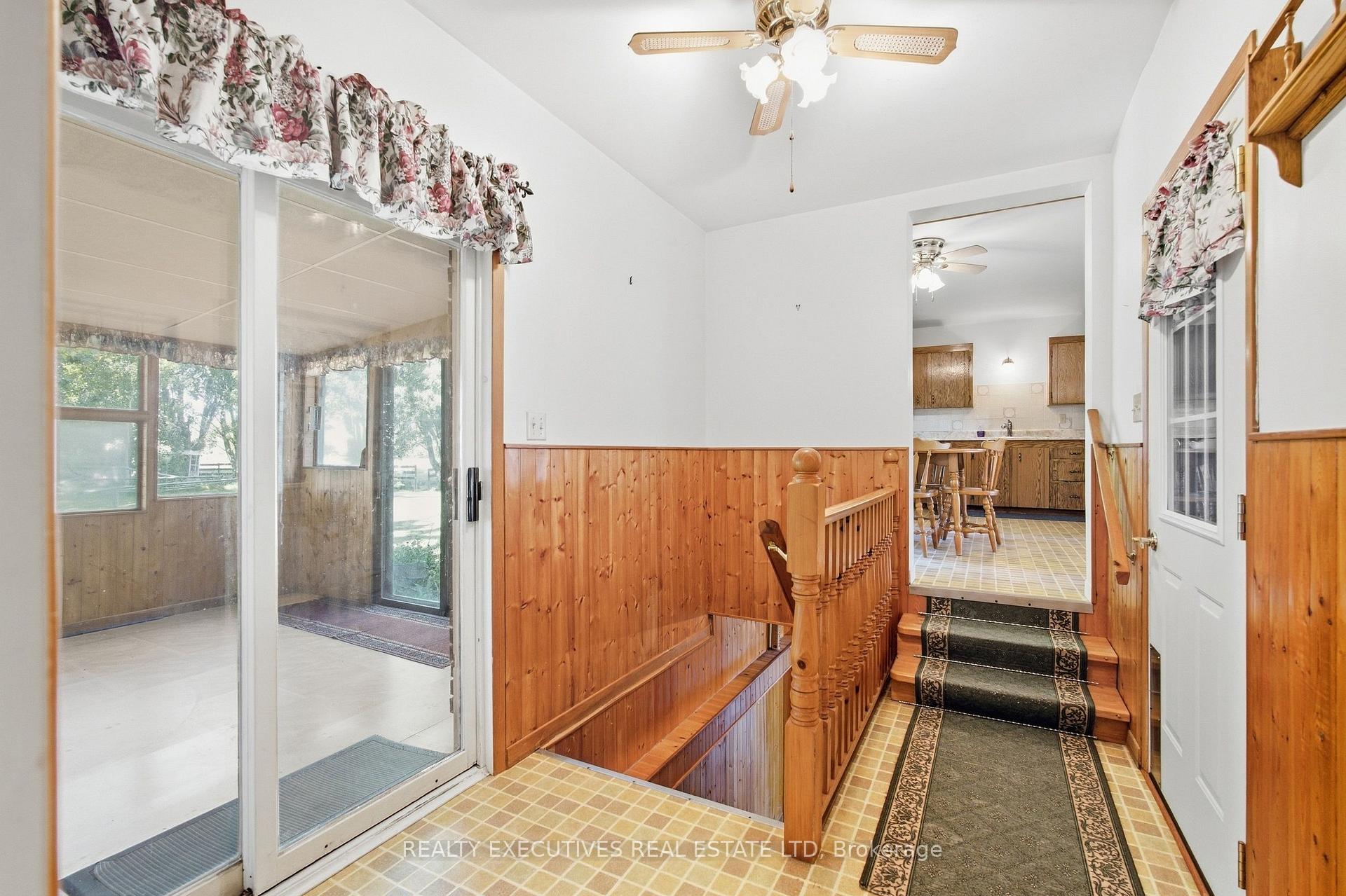 Photo 21 of 12525 Nesbitt Road, North Dundas, Winchester — HOMEH