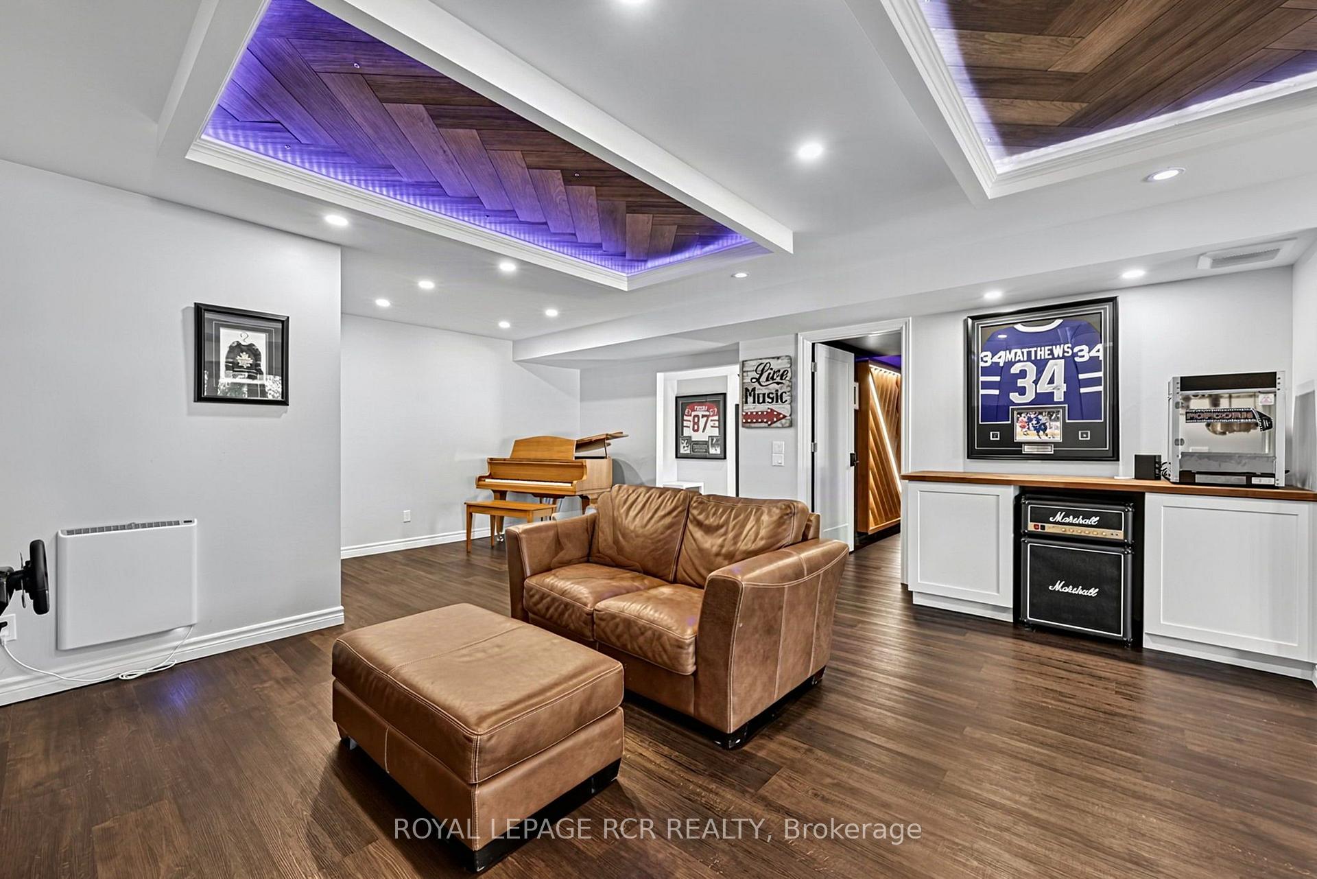 Photo 36 of 52 Hackett Street, East Gwillimbury, Sharon — HOMEH