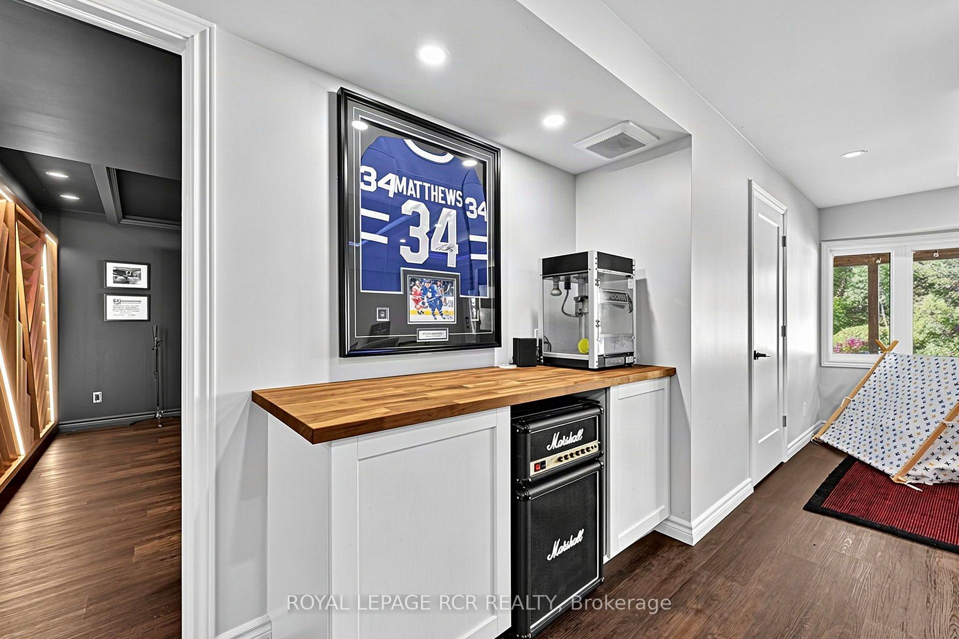 Photo 39 of 52 Hackett Street, East Gwillimbury, Sharon — HOMEH