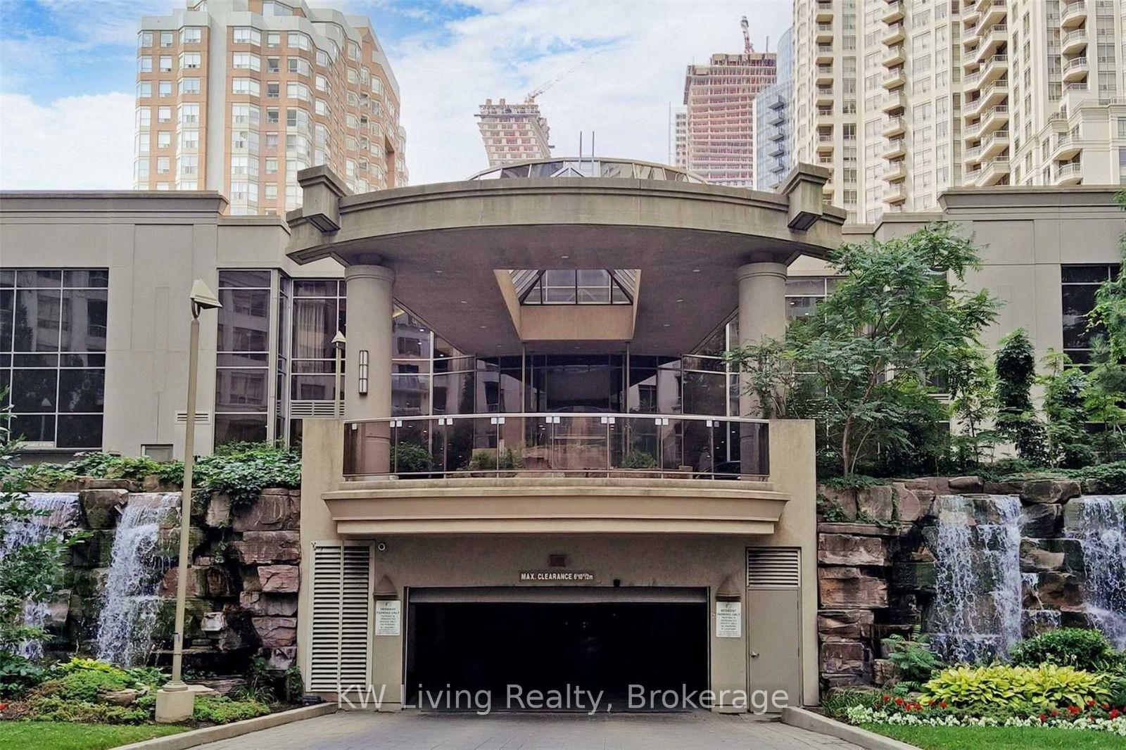 Front of Unit 1718, 3880 Duke of York Boulevard