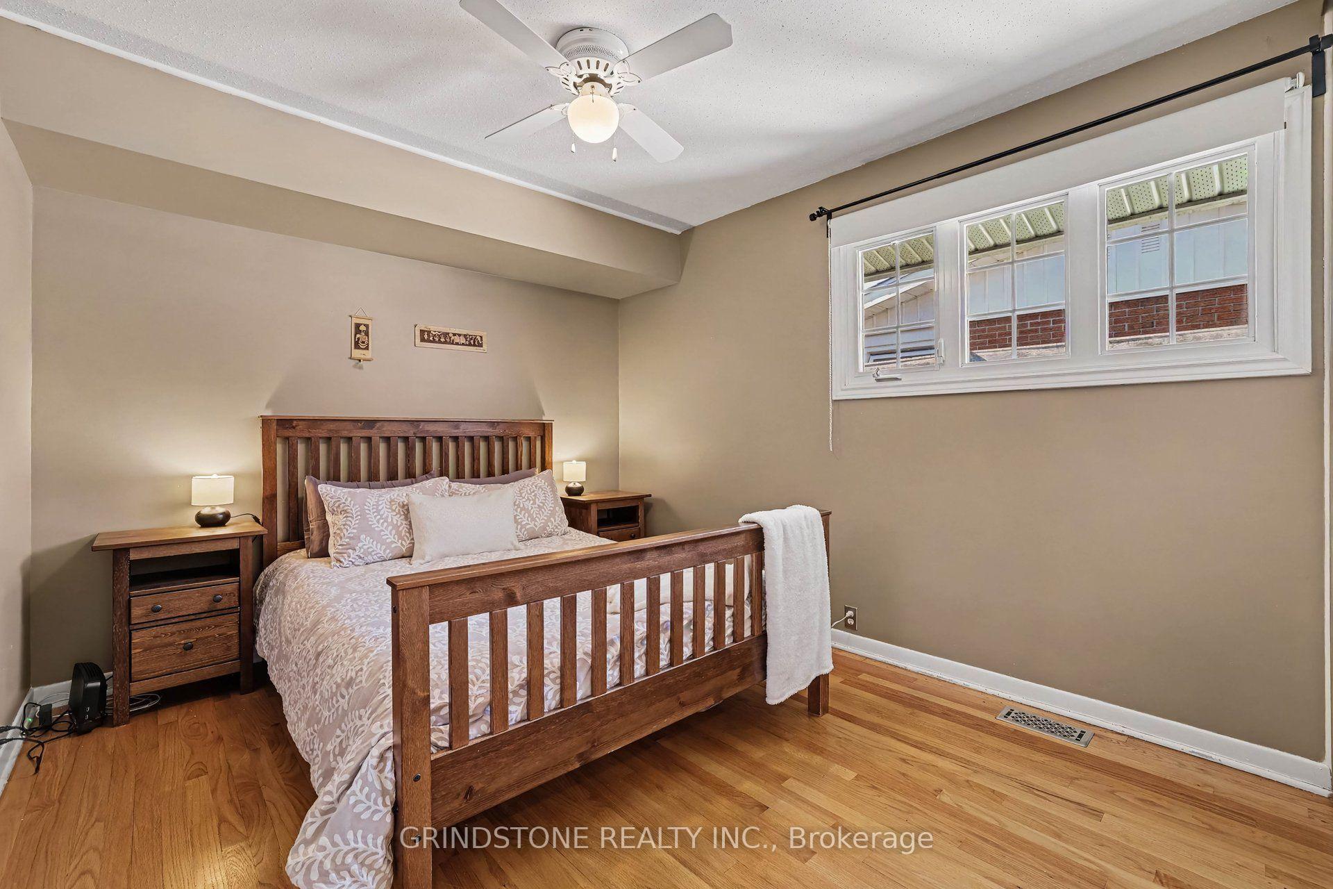 Photo 16 of 22 Bowmoor Avenue, Ottawa, Borden Farm/Stewart Farm/Carleton Heights/Parkwood Hills — HOMEH