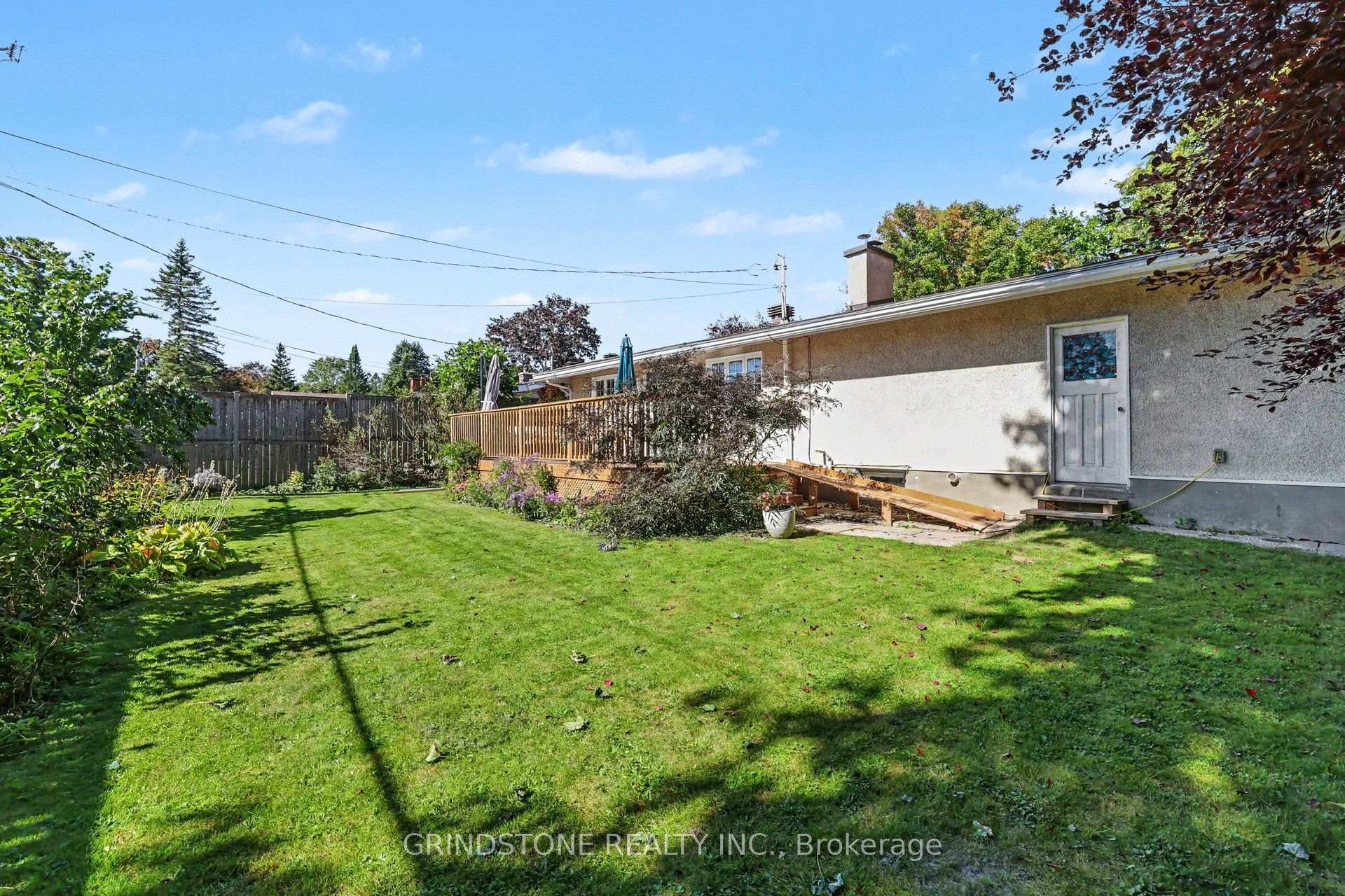 Photo 30 of 22 Bowmoor Avenue, Ottawa, Borden Farm/Stewart Farm/Carleton Heights/Parkwood Hills — HOMEH