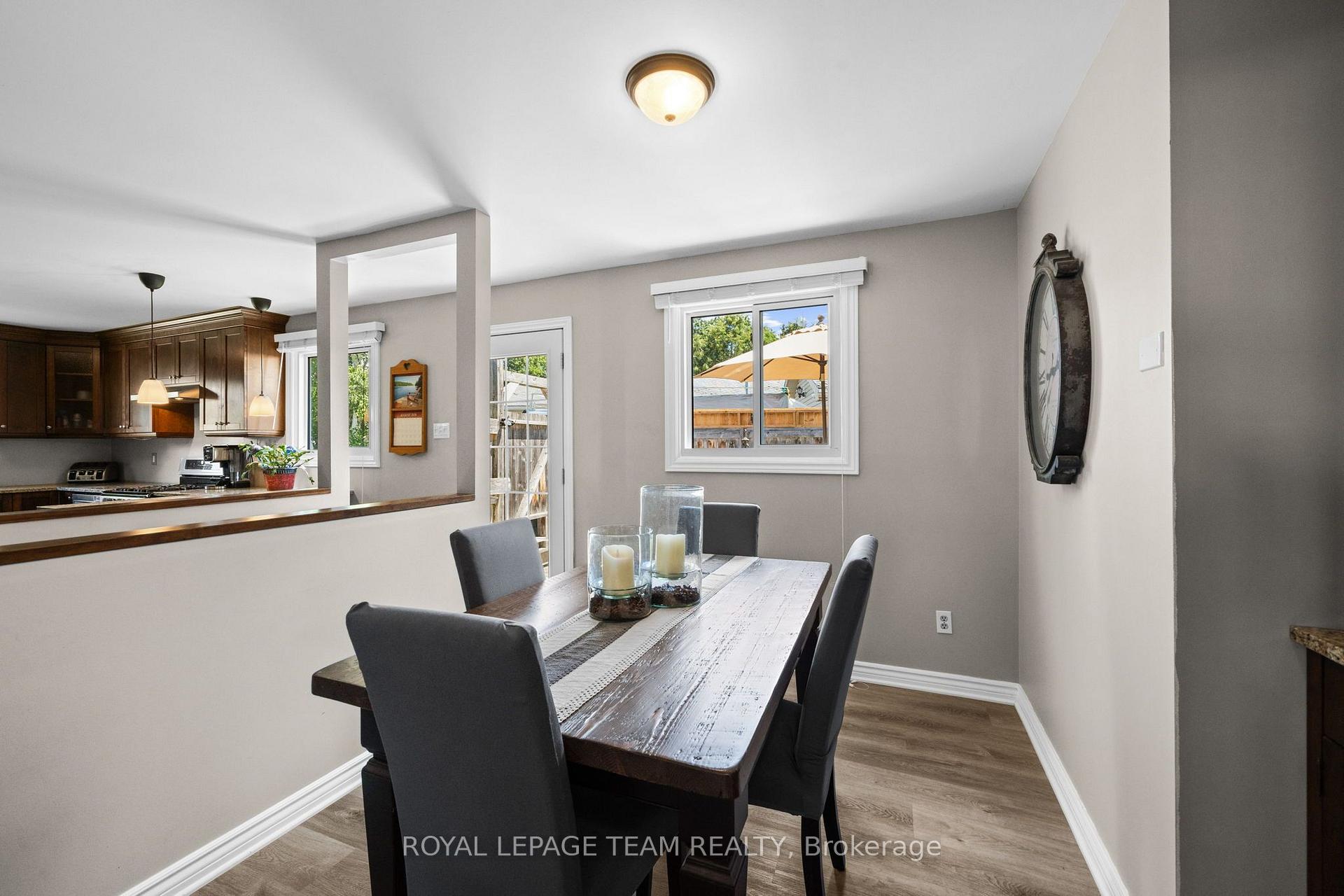 Photo 17 of 27 Ballantrae Way, Ottawa, Kanata - Glencairn/Hazeldean — HOMEH