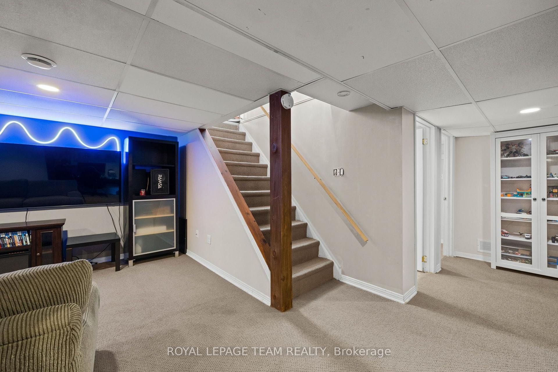 Photo 25 of 27 Ballantrae Way, Ottawa, Kanata - Glencairn/Hazeldean — HOMEH