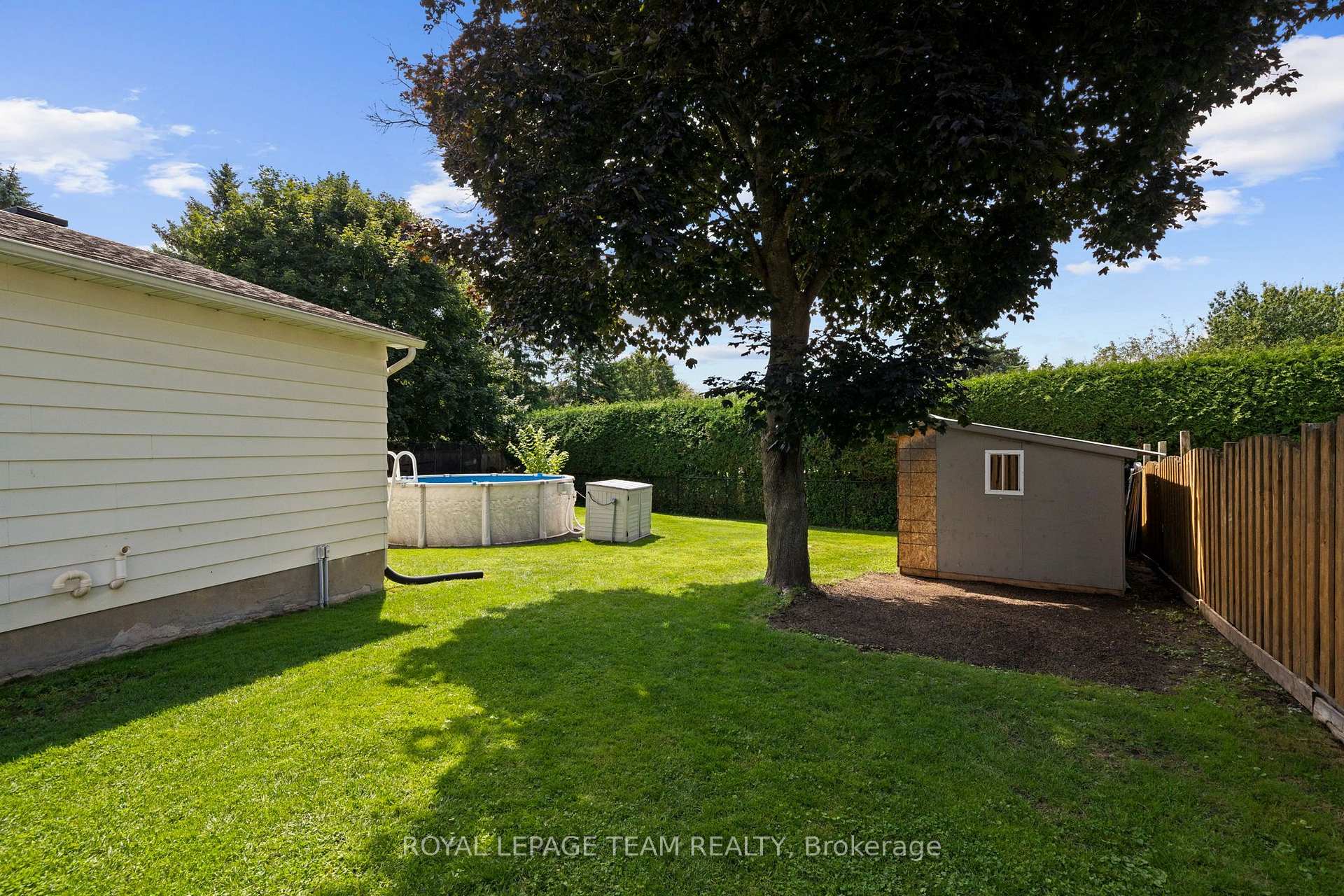 Photo 31 of 27 Ballantrae Way, Ottawa, Kanata - Glencairn/Hazeldean — HOMEH