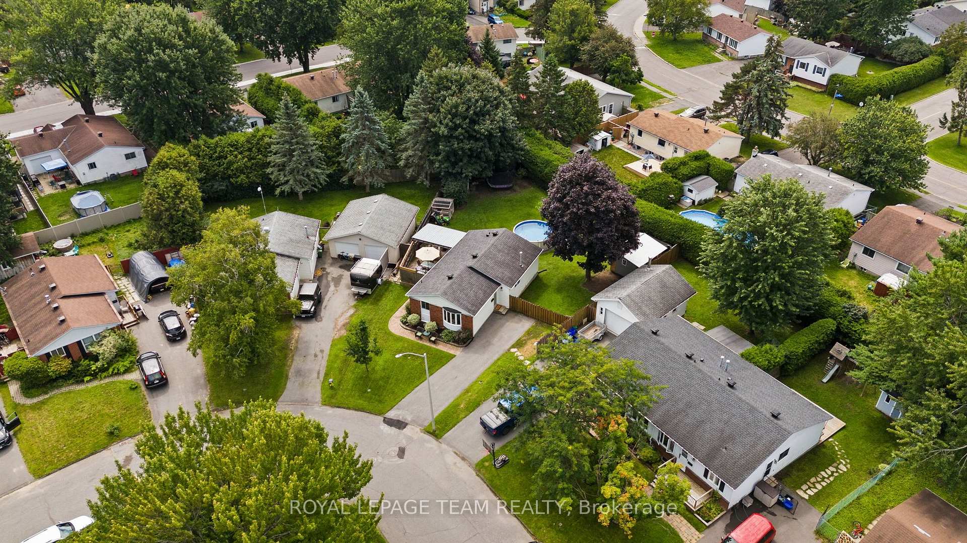 Photo 43 of 27 Ballantrae Way, Ottawa, Kanata - Glencairn/Hazeldean — HOMEH