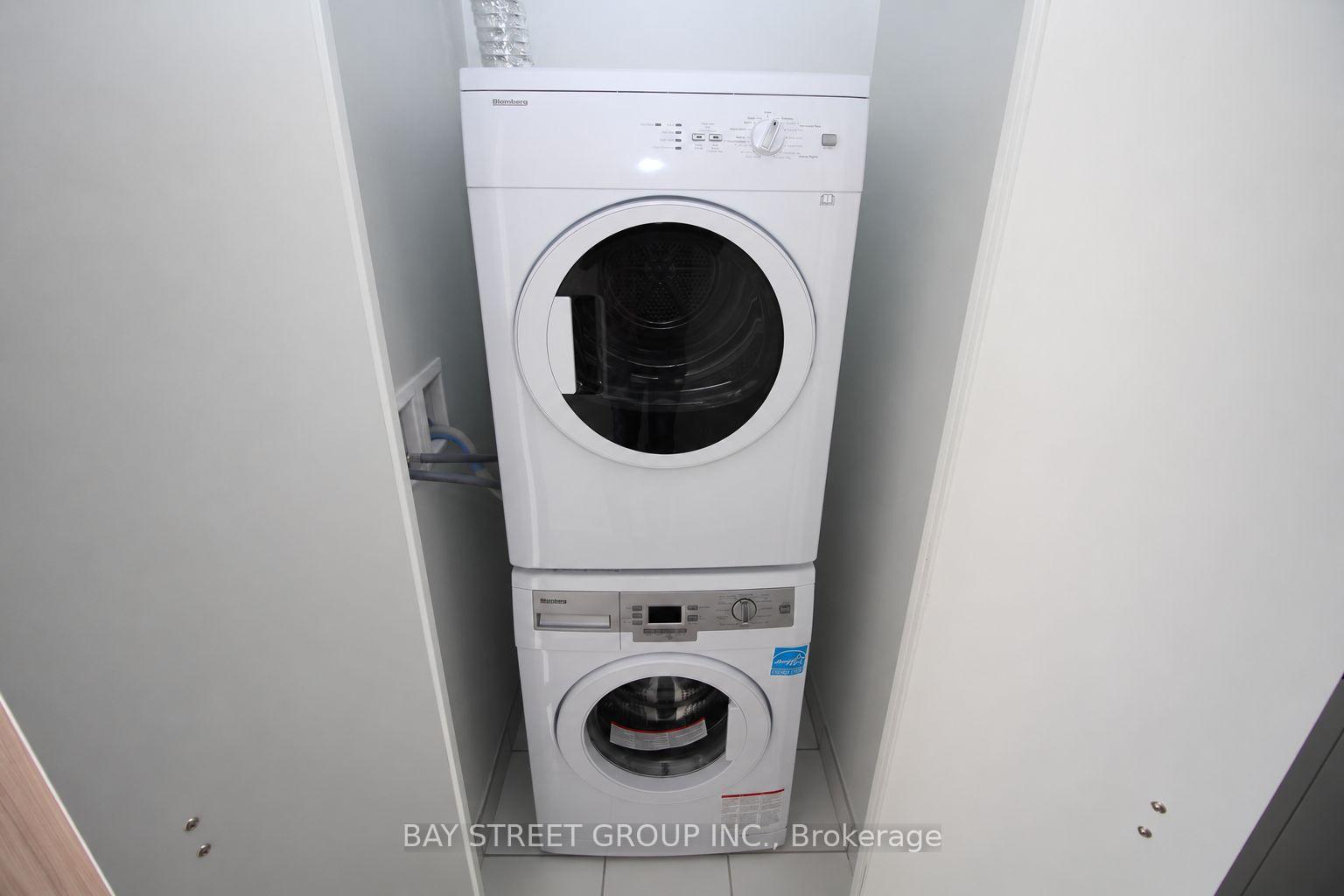 Photo 15 of Unit 1303, 290 Adelaide Street W, Toronto, Waterfront Communities — HOMEH