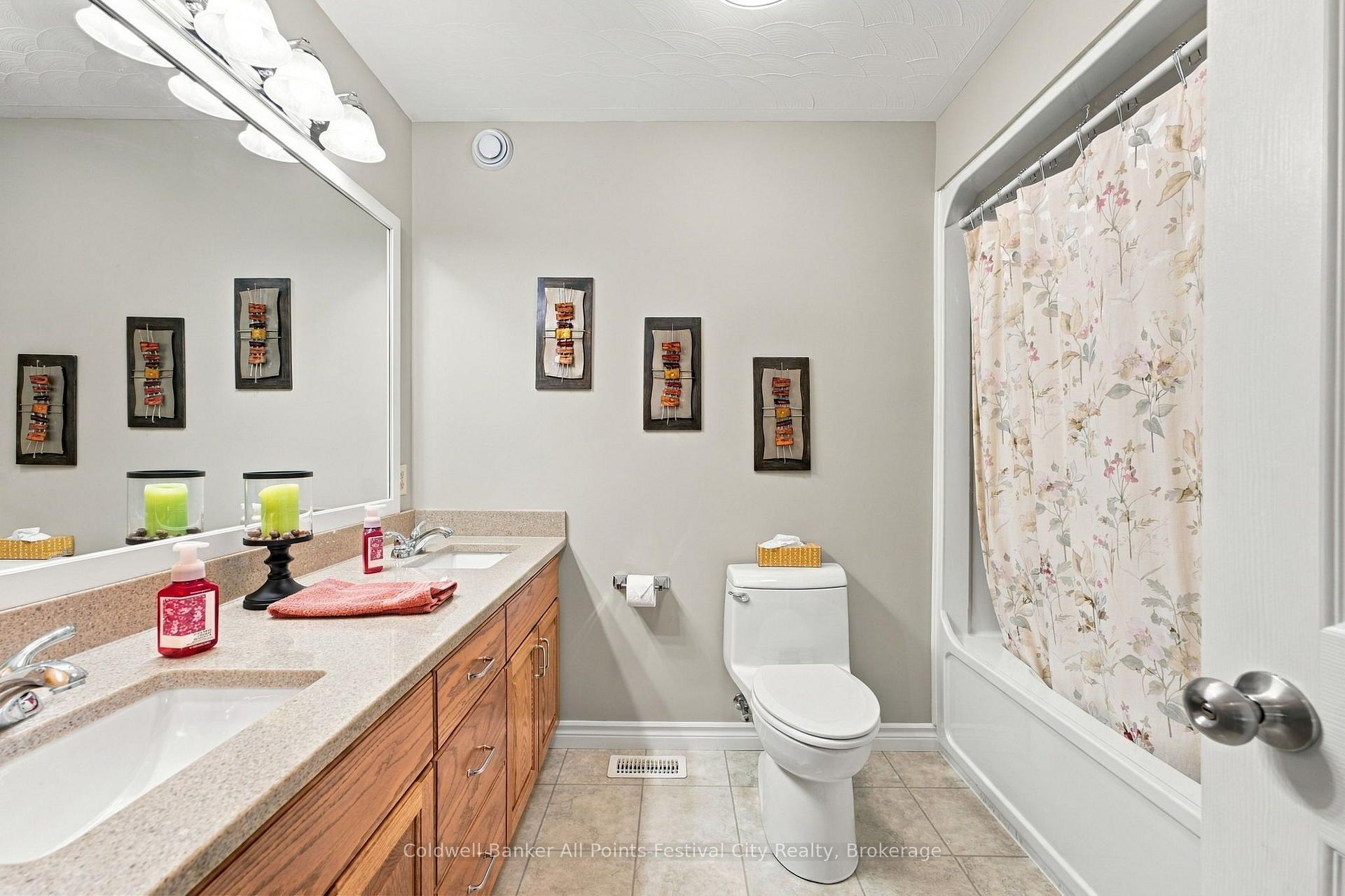 Photo 19 of 130 Brimicombe Crescent, Goderich, Goderich (Town) — HOMEH