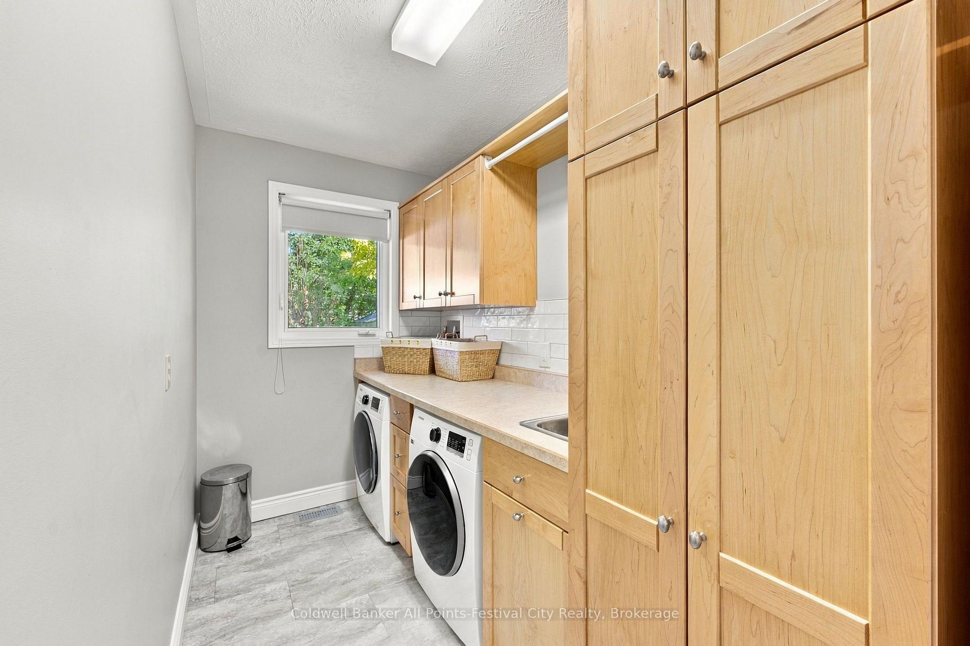 Photo 24 of 130 Brimicombe Crescent, Goderich, Goderich (Town) — HOMEH