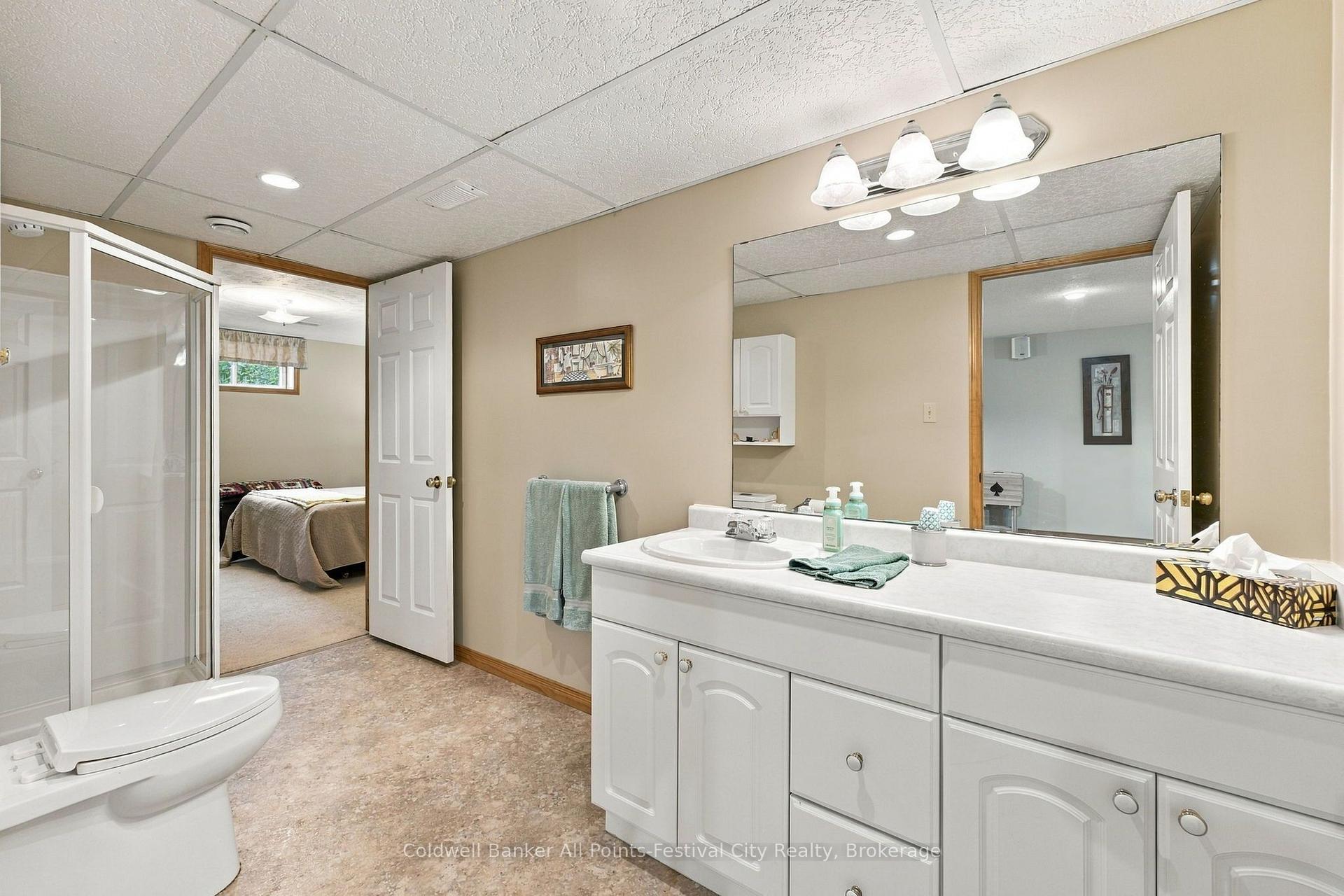 Photo 35 of 130 Brimicombe Crescent, Goderich, Goderich (Town) — HOMEH